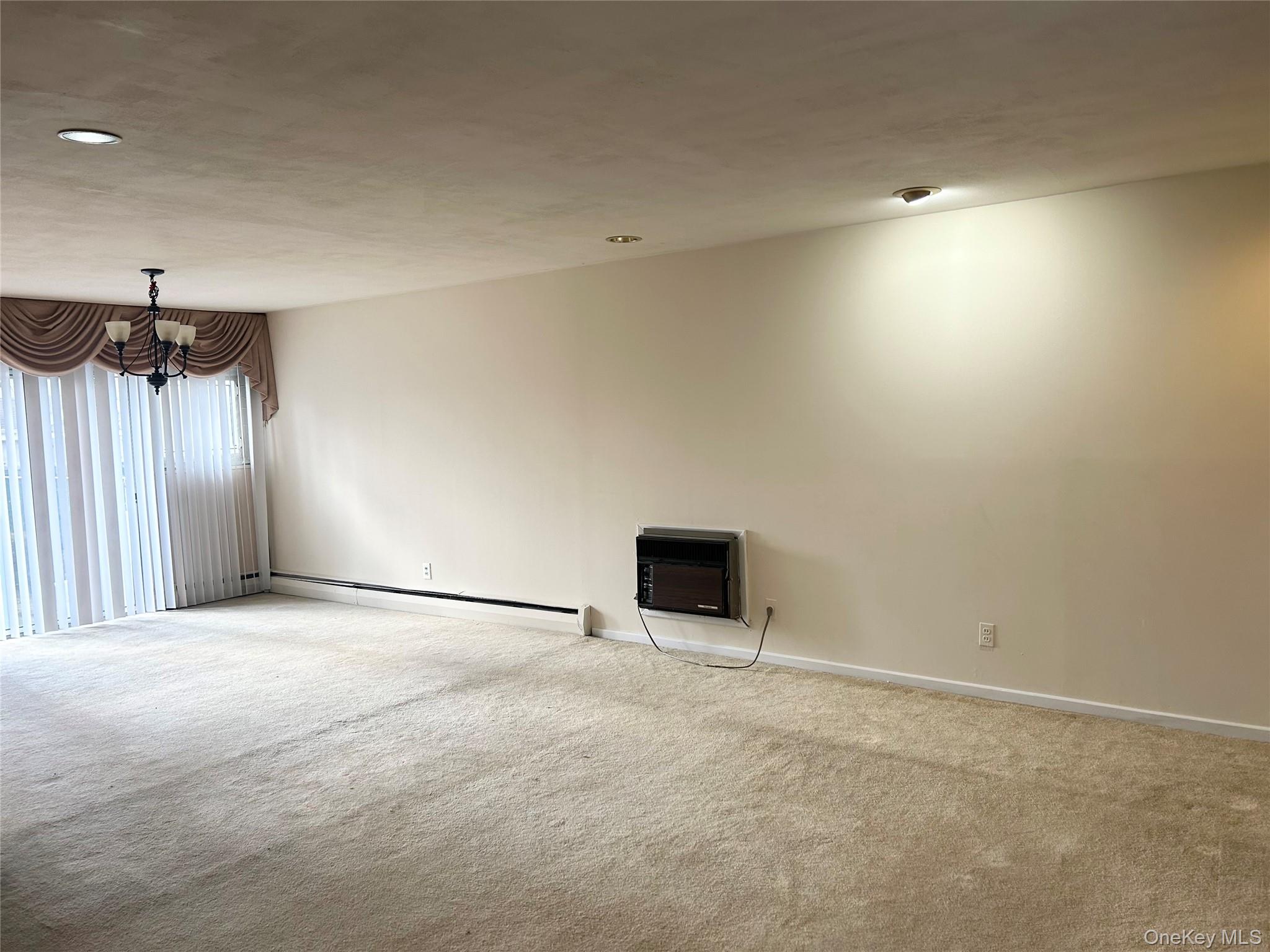 #4 photo, 76-36 265th Street, New Hyde Park , NY 11040