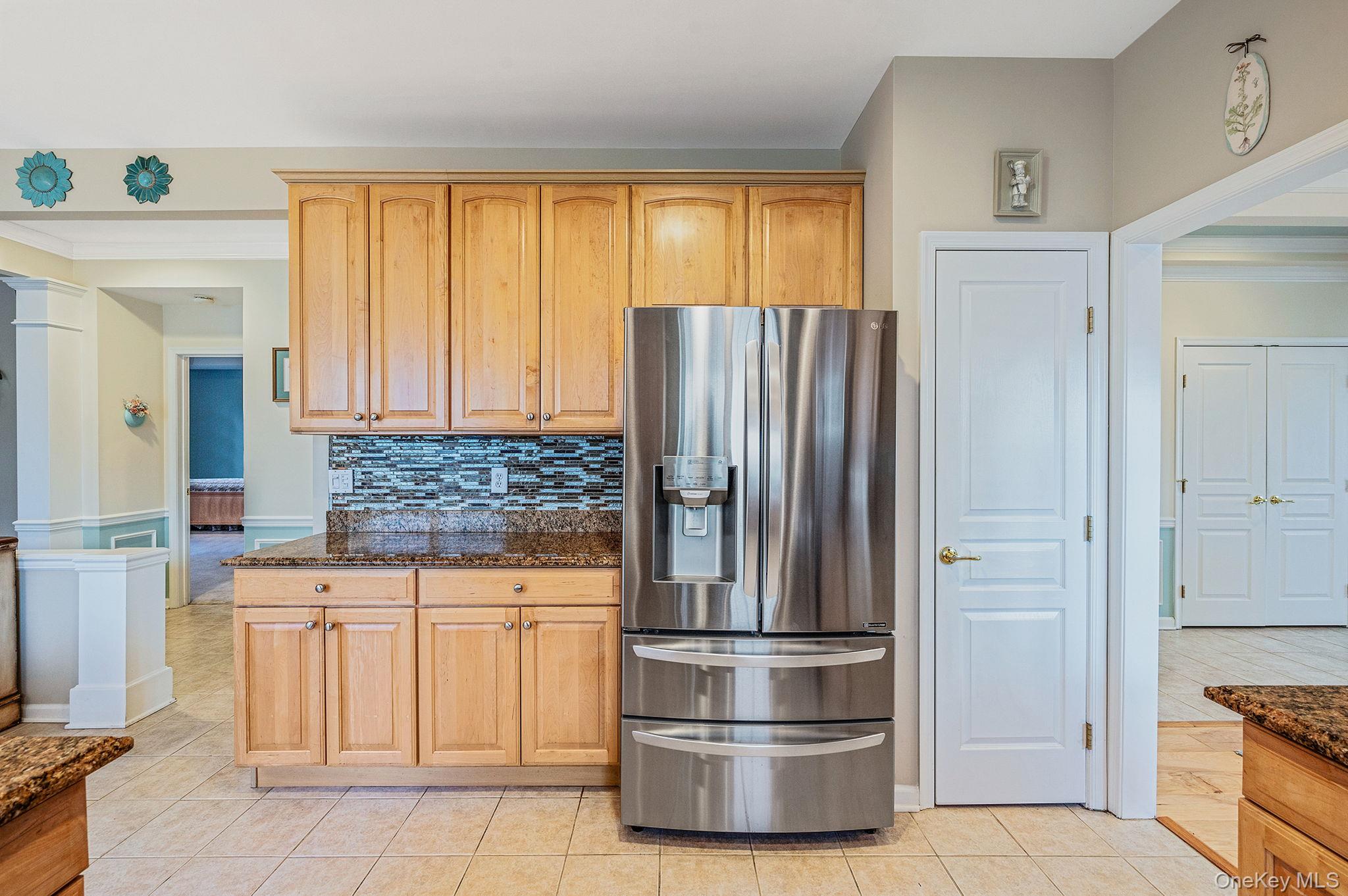 #13 photo, 78 Louden Loop, מחוז סאפוק Mount Sinai , NY 11766