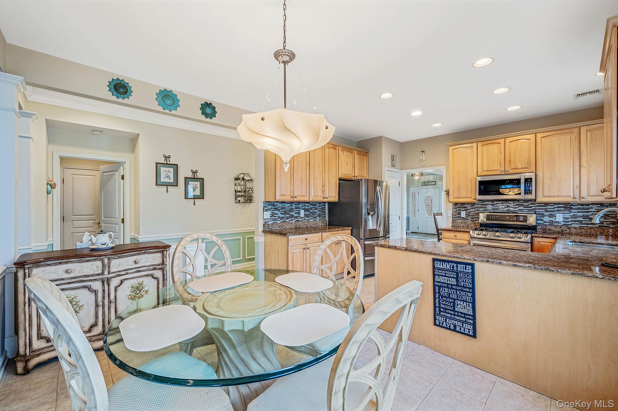 #16 photo, 78 Louden Loop, מחוז סאפוק Mount Sinai , NY 11766