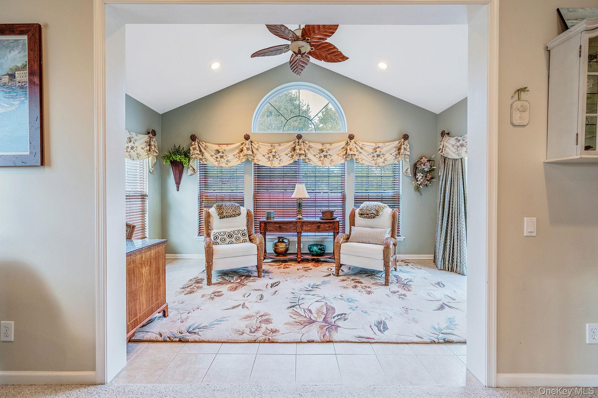 #20 photo, 78 Louden Loop, מחוז סאפוק Mount Sinai , NY 11766