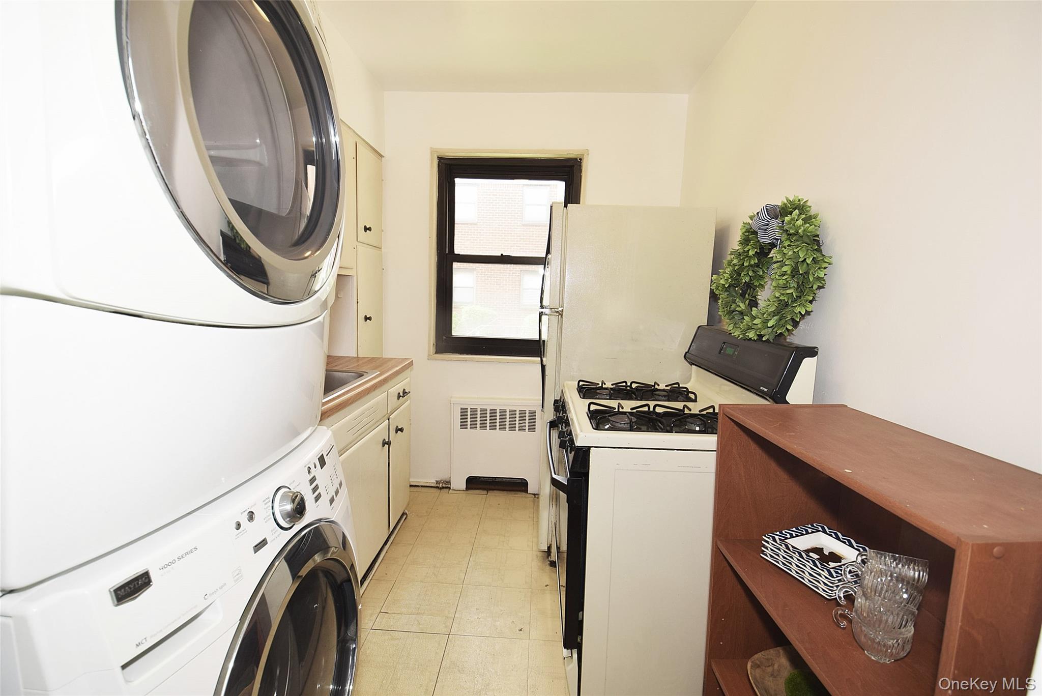 #6 photo, 163-49 Willets Pt Boulevard, Whitestone , NY 11357