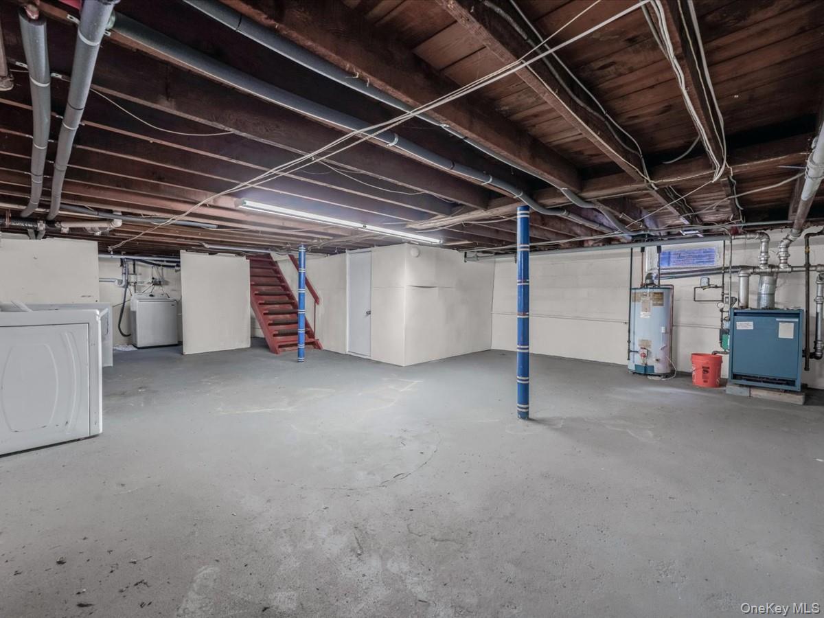 #12 photo, 1769 Harte Street, नासाउ काउंटी North Baldwin , NY 11510