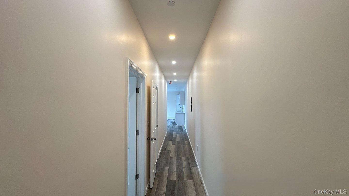 #16 photo, 830 Hendrix Street, Бруклин ‖ Brooklyn , NY 11207