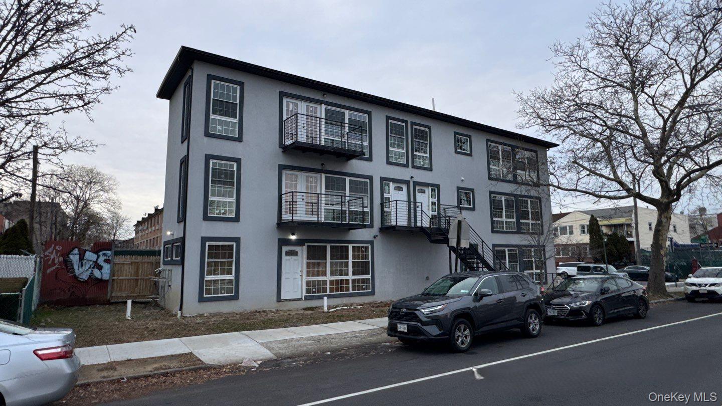 #2 photo, 830 Hendrix Street, Бруклин ‖ Brooklyn , NY 11207