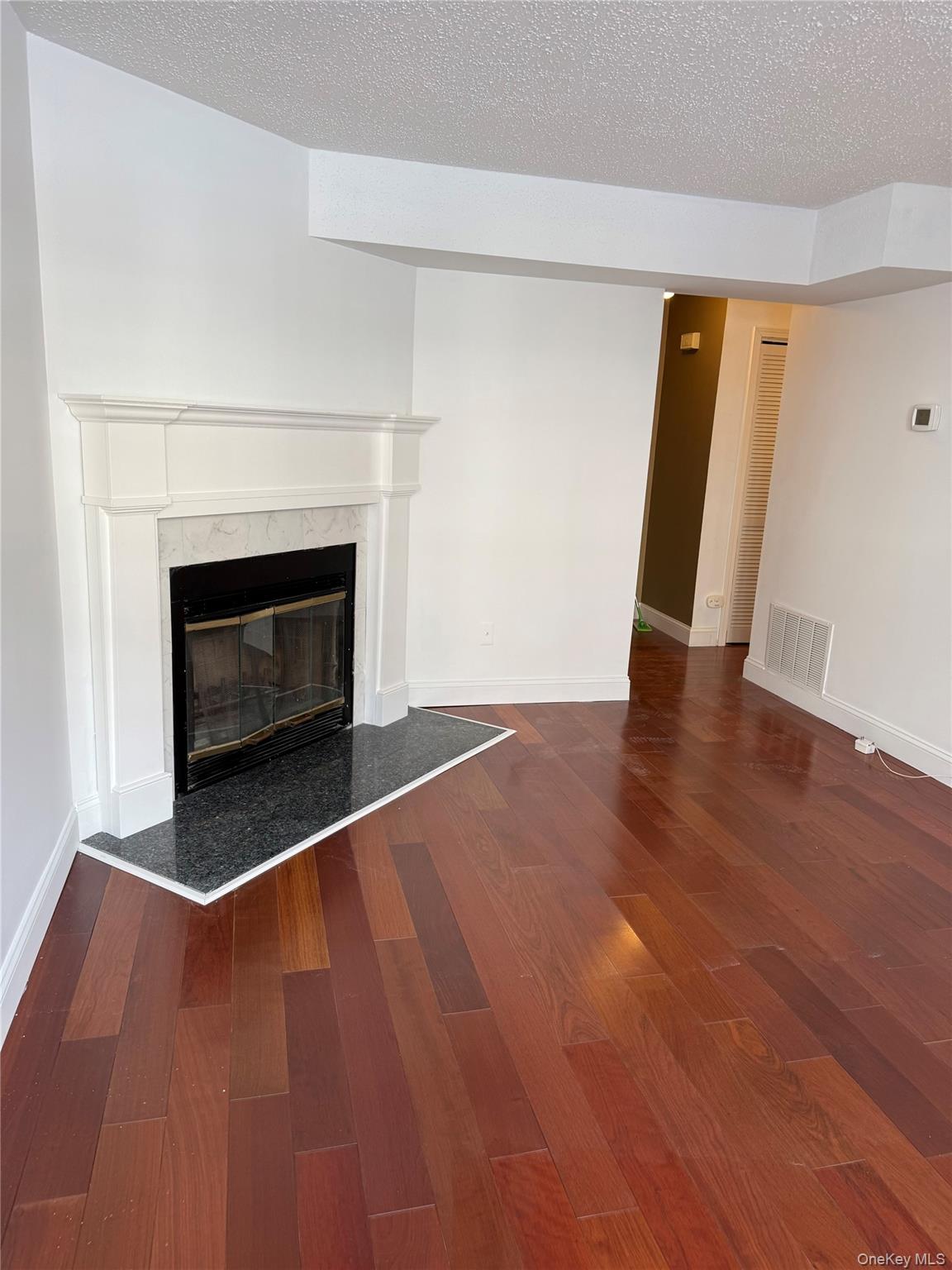 #3 photo, 3107 Whispering Hills, Chester , NY 10918