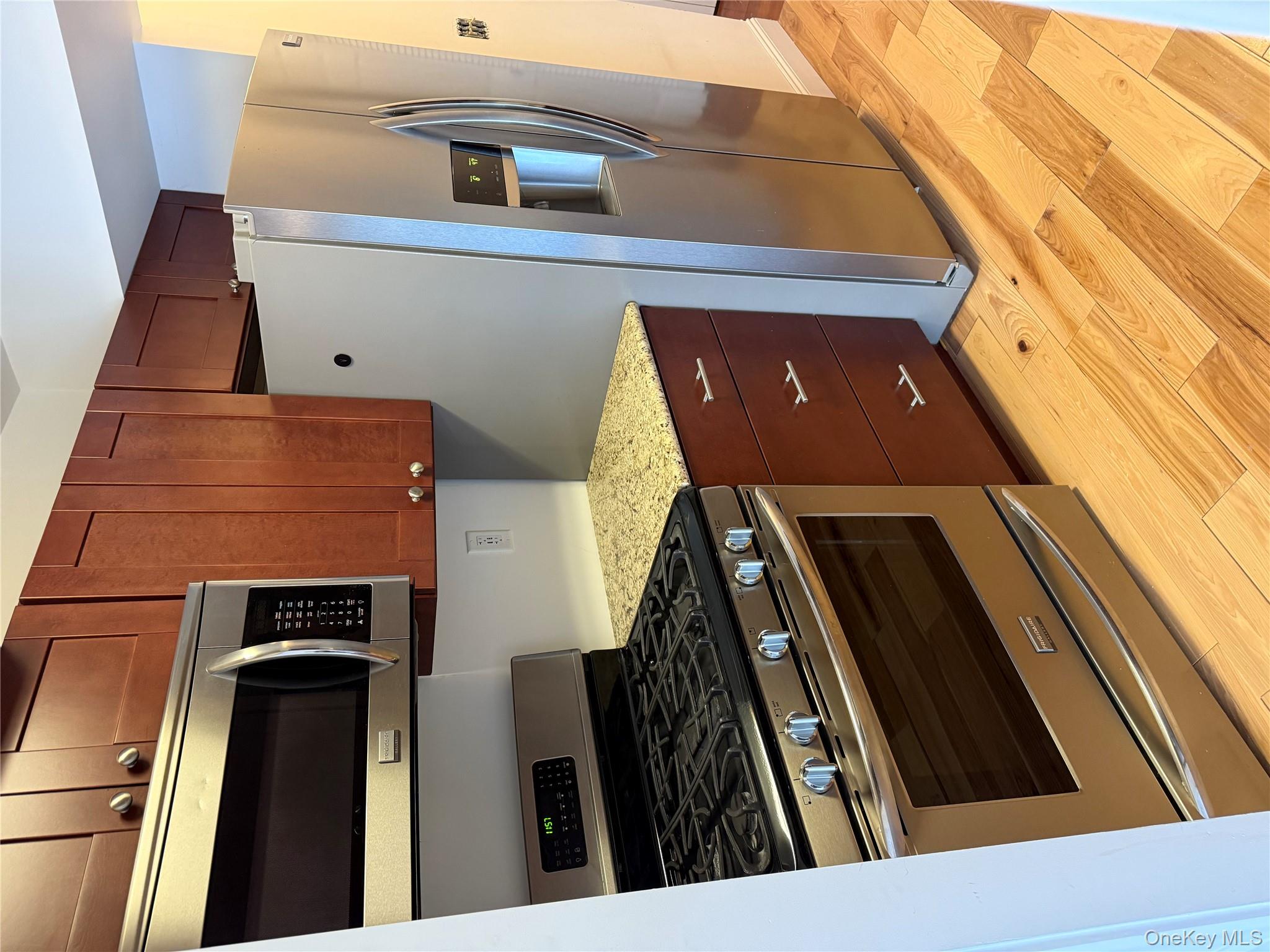 #6 photo, 3107 Whispering Hills, Chester , NY 10918