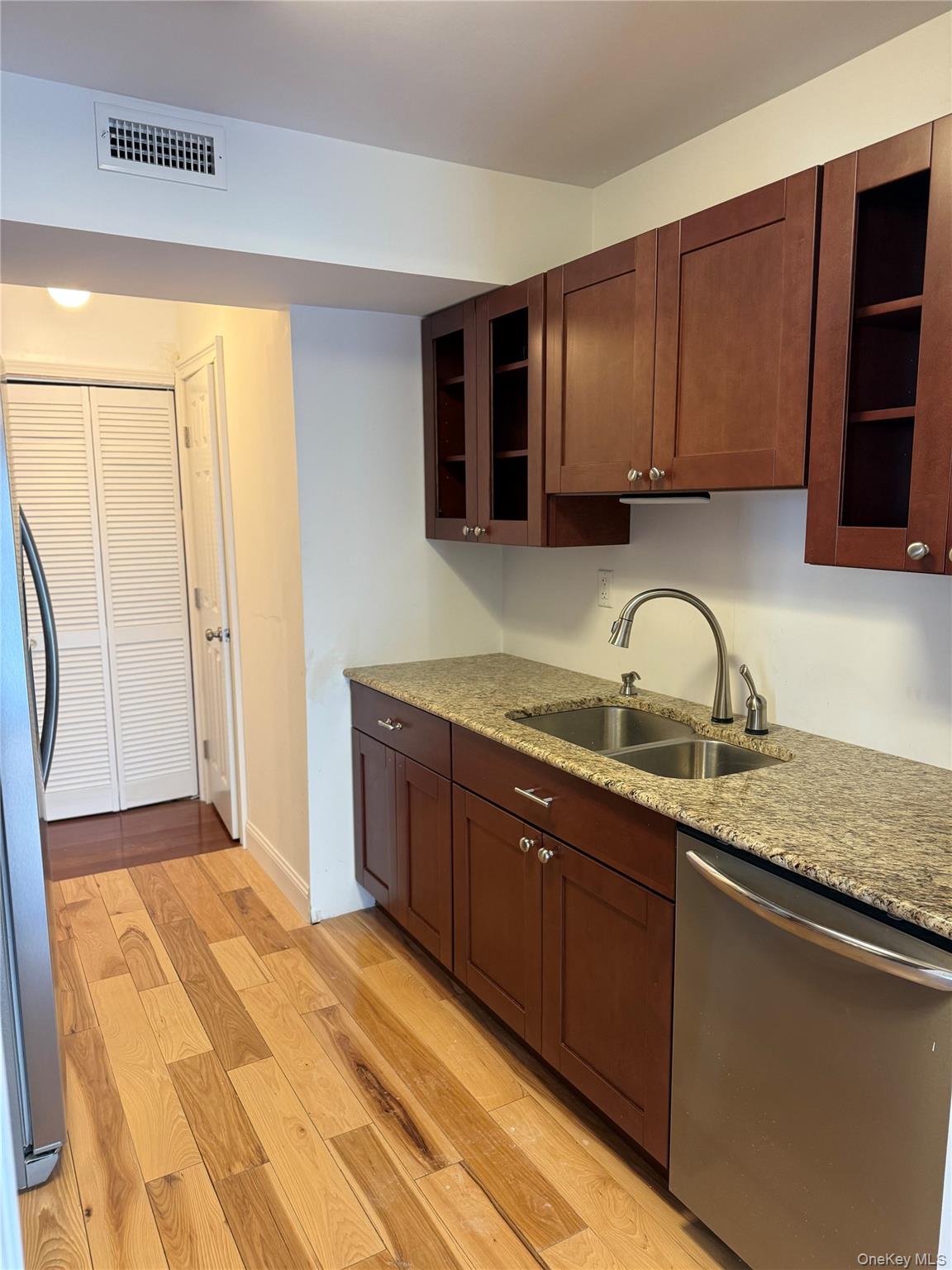 #7 photo, 3107 Whispering Hills, Chester , NY 10918