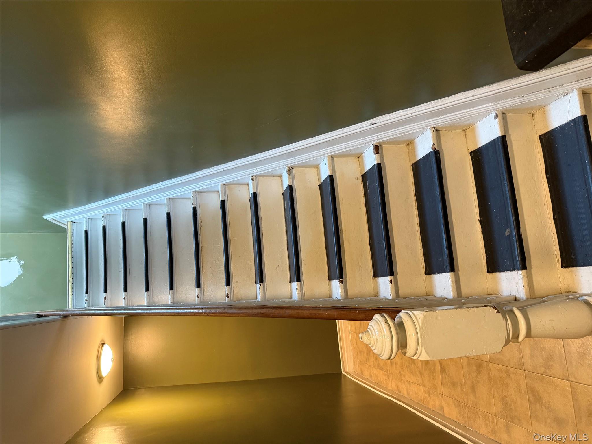 #4 photo, 822 E 215th Street, ब्रोंक्स Bronx , NY 10467