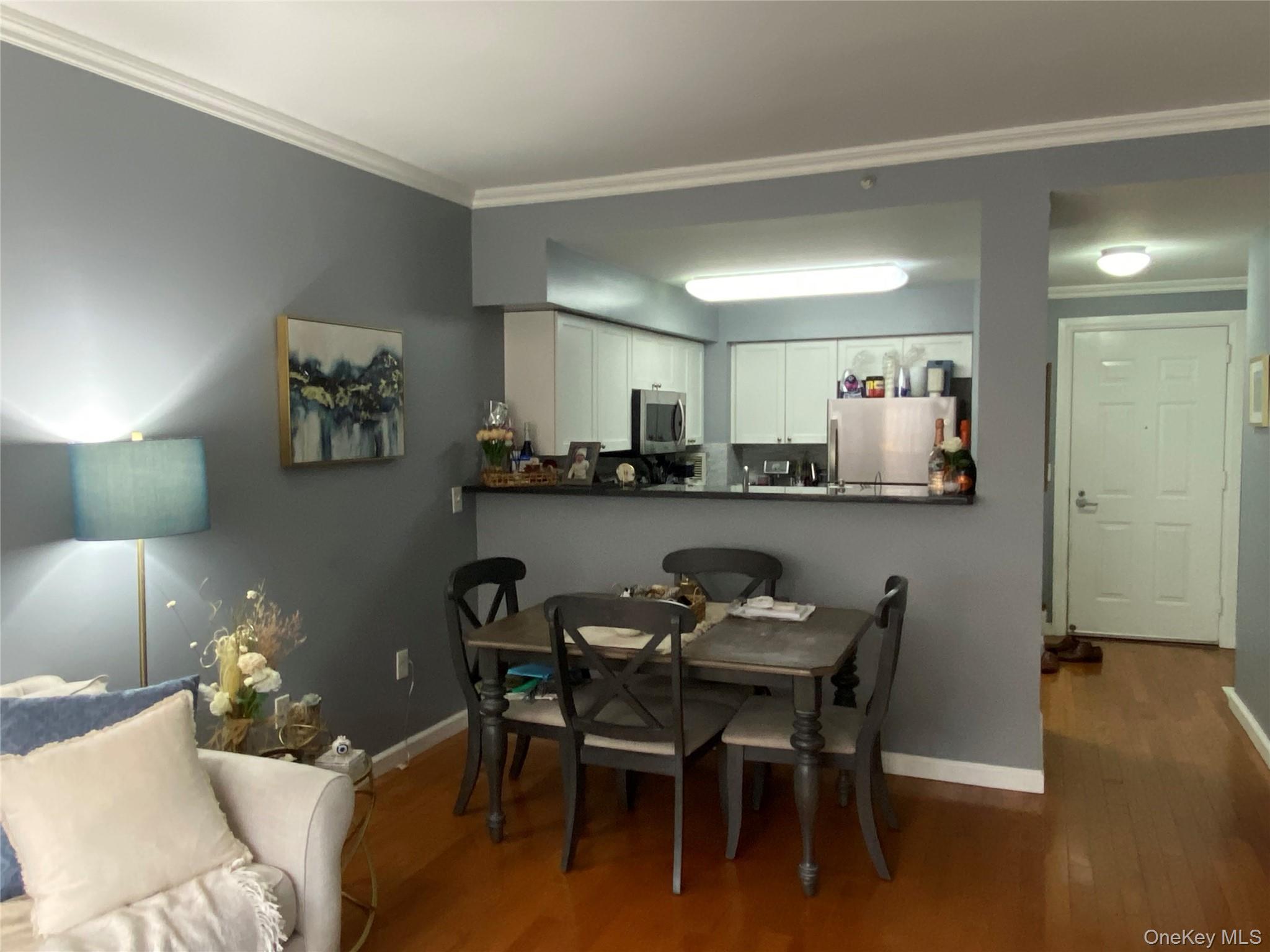 #11 photo, 300 Mamaroneck Avenue, White Plains , NY 10605