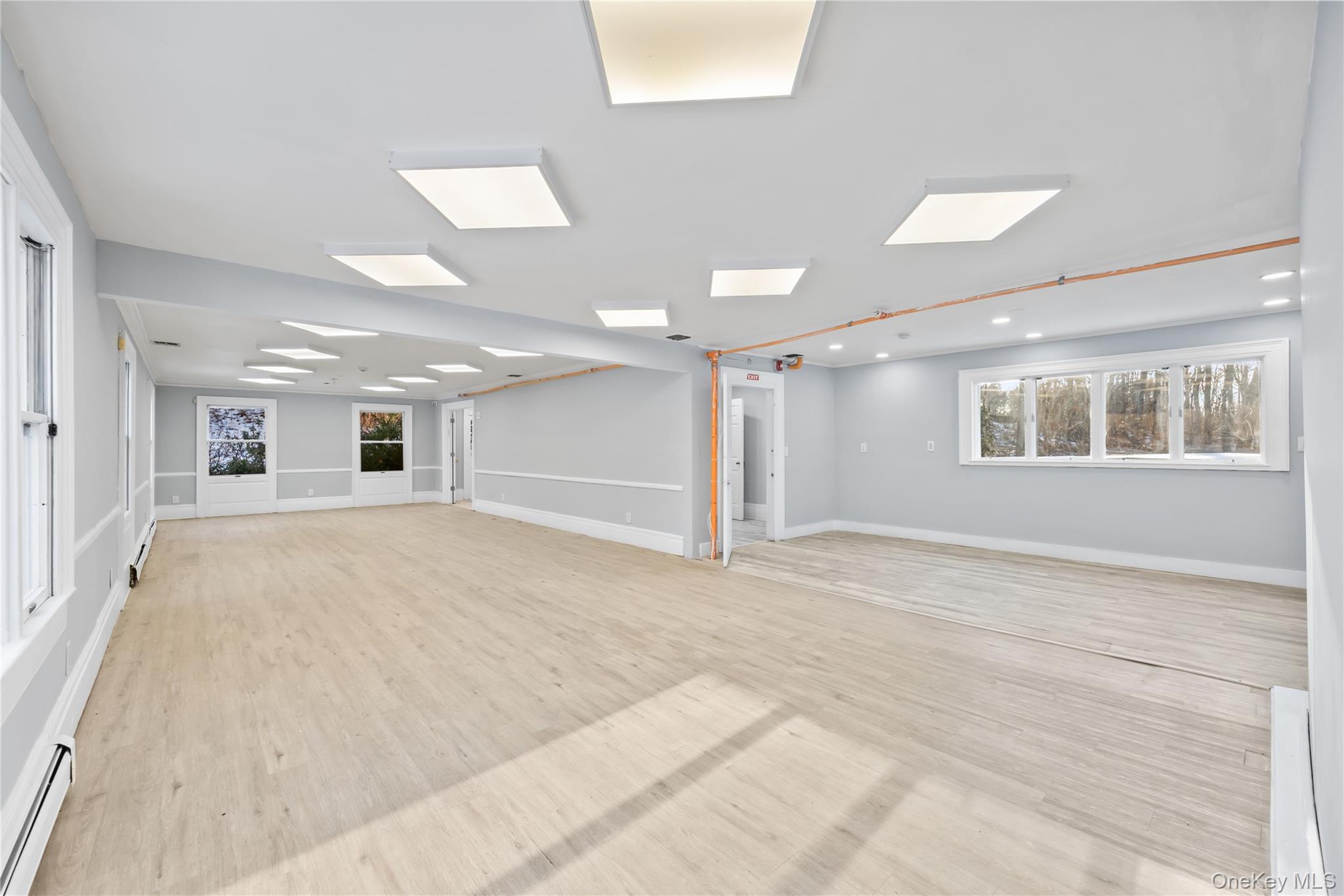 #6 photo, 996 Haverstraw Road, Suffern , NY 10901