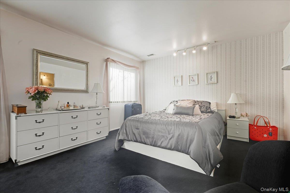 #15 photo, 47 Balsam Court, ناسو Wantagh , NY 11793