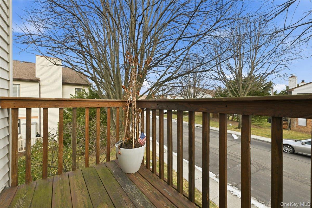 #20 photo, 47 Balsam Court, ناسو Wantagh , NY 11793