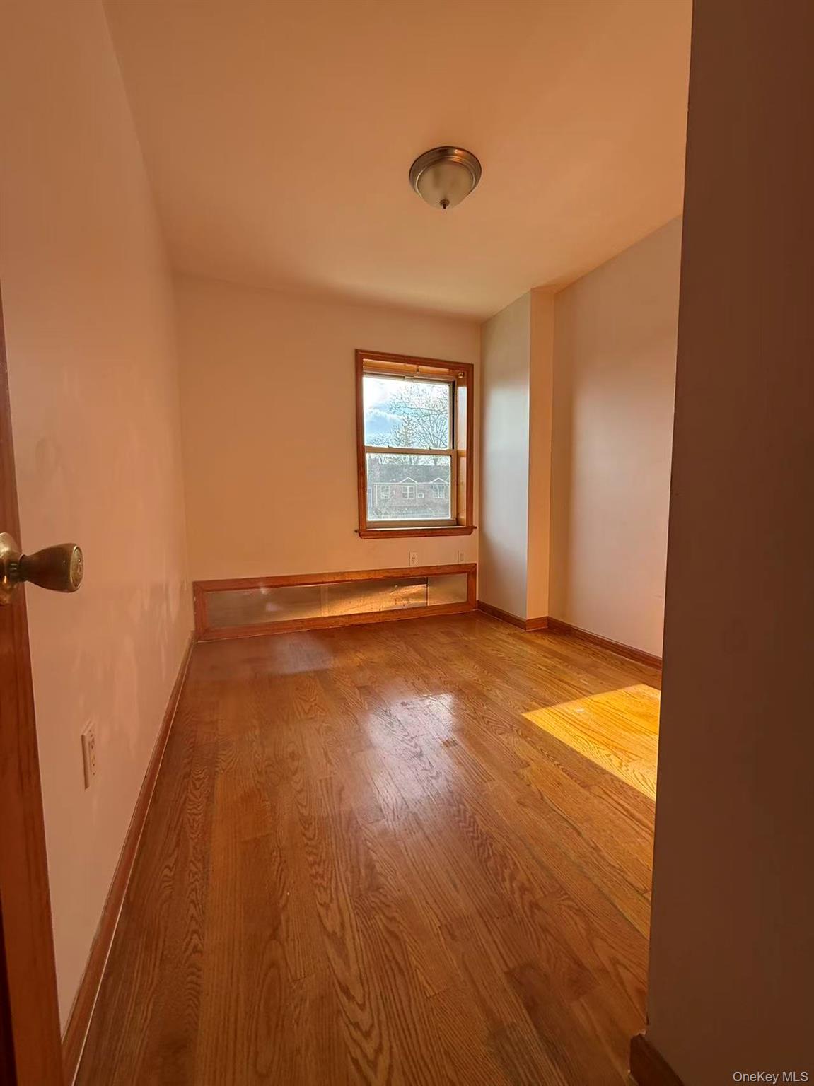 #2 photo, 14627 61st Road, Flushing , NY 11367