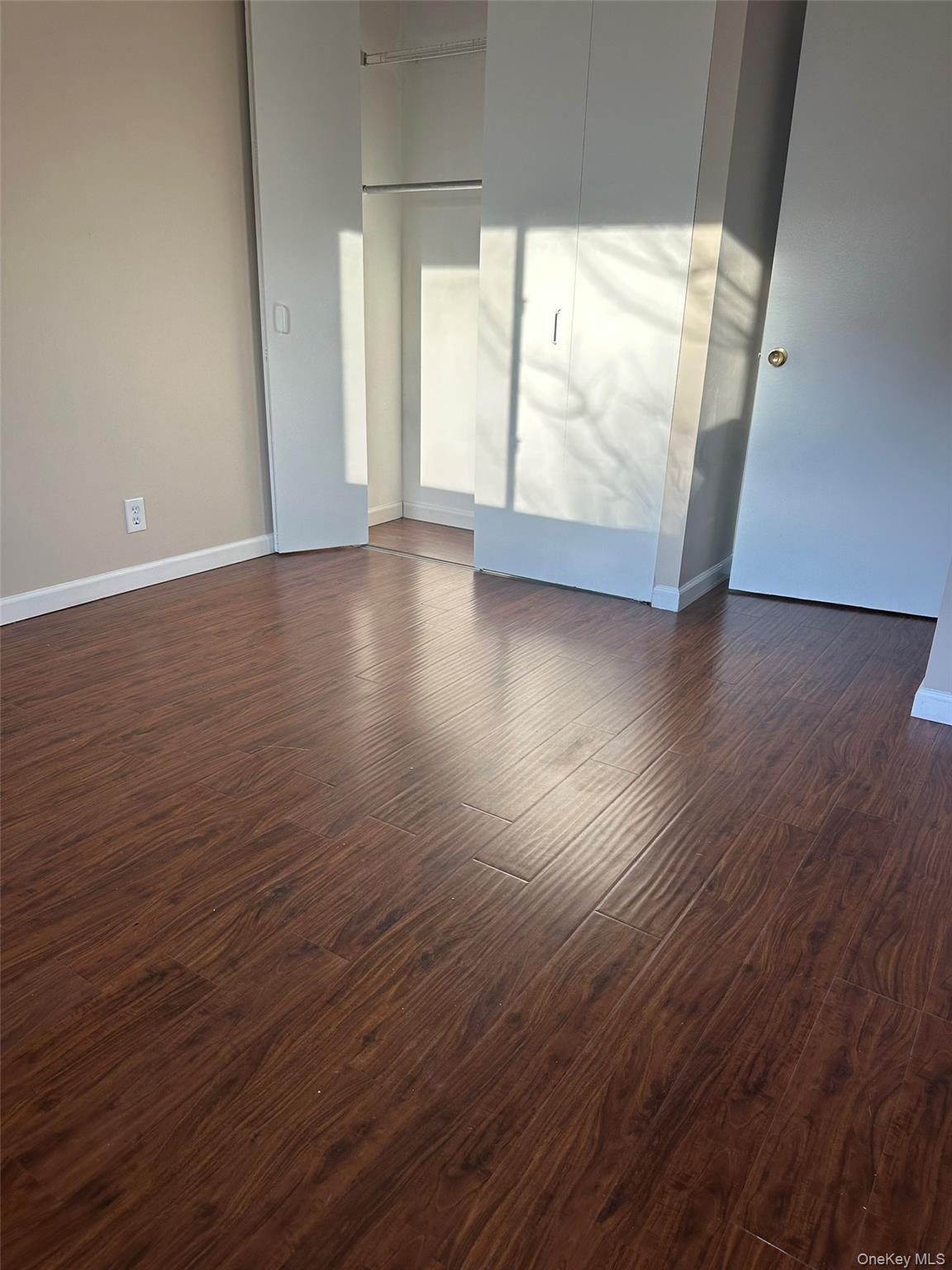 #10 photo, 5-46 115th Street, 뉴욕퀸즈 College Point , NY 11356