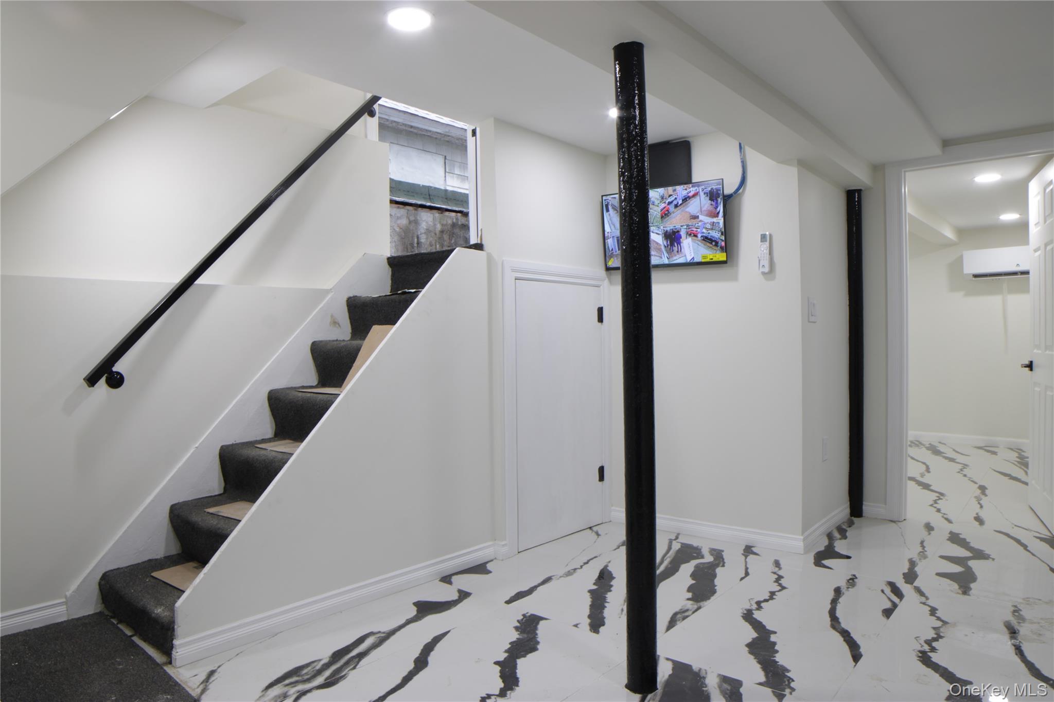 #20 photo, 22011 94th Drive, كوينز Queens Village , NY 11428