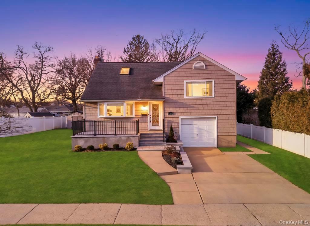 #1 photo, 1026 Barbara Court, מחוז נסאו North Bellmore , NY 11710