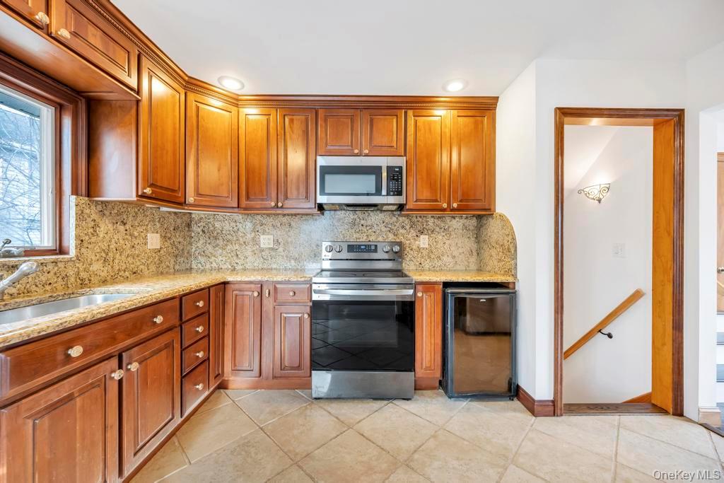 #9 photo, 1026 Barbara Court, מחוז נסאו North Bellmore , NY 11710