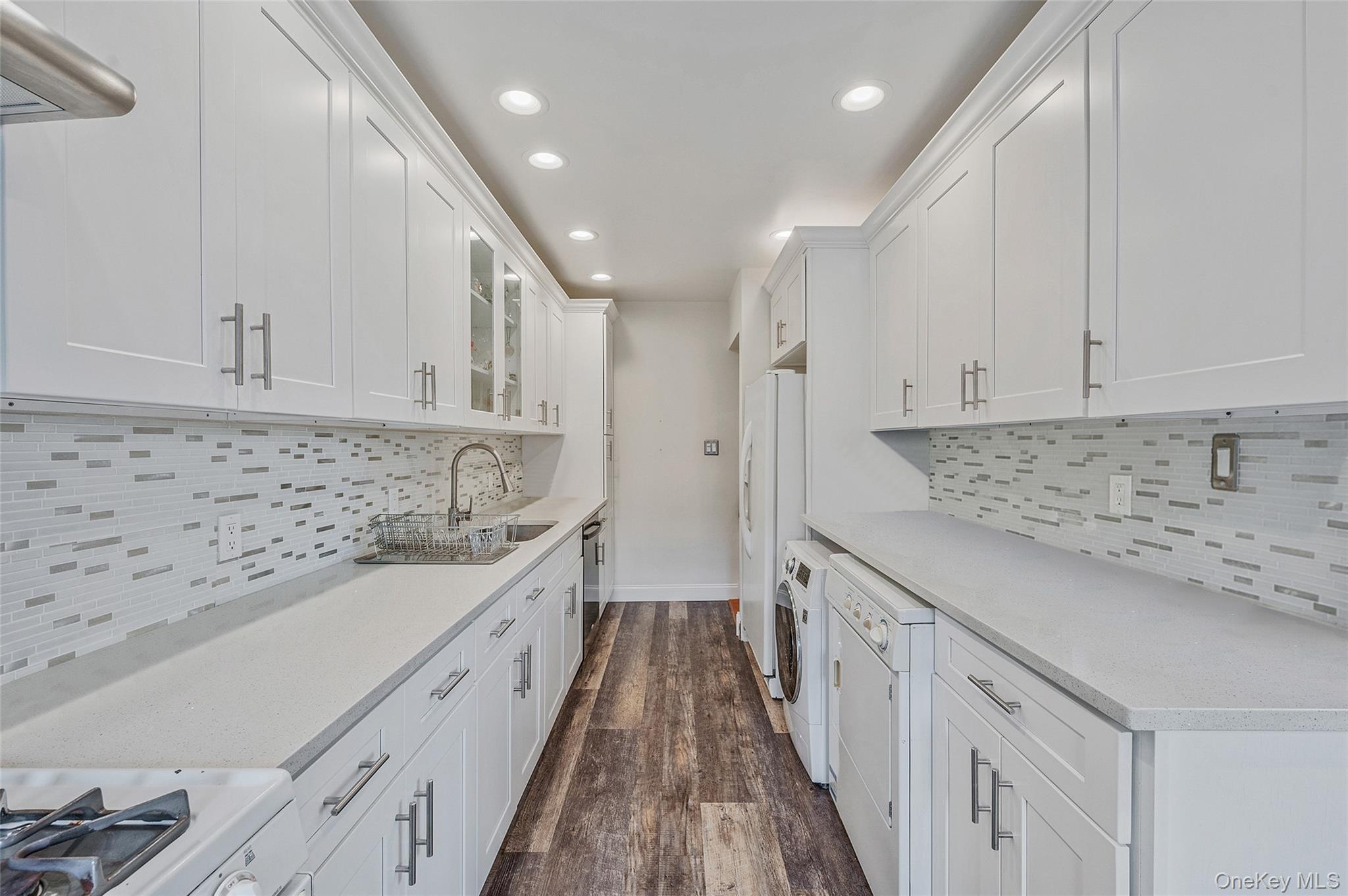 #17 photo, 59-29 70th Street, Maspeth , NY 11378