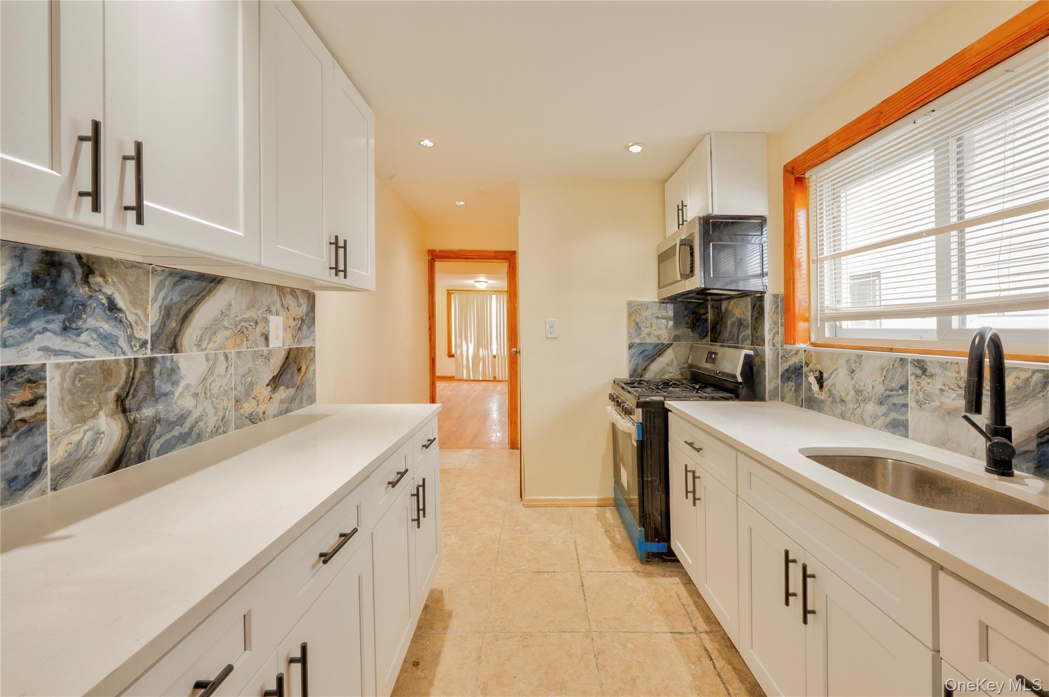 #19 photo, 115-47 199th Street, जमैका Jamaica , NY 11412