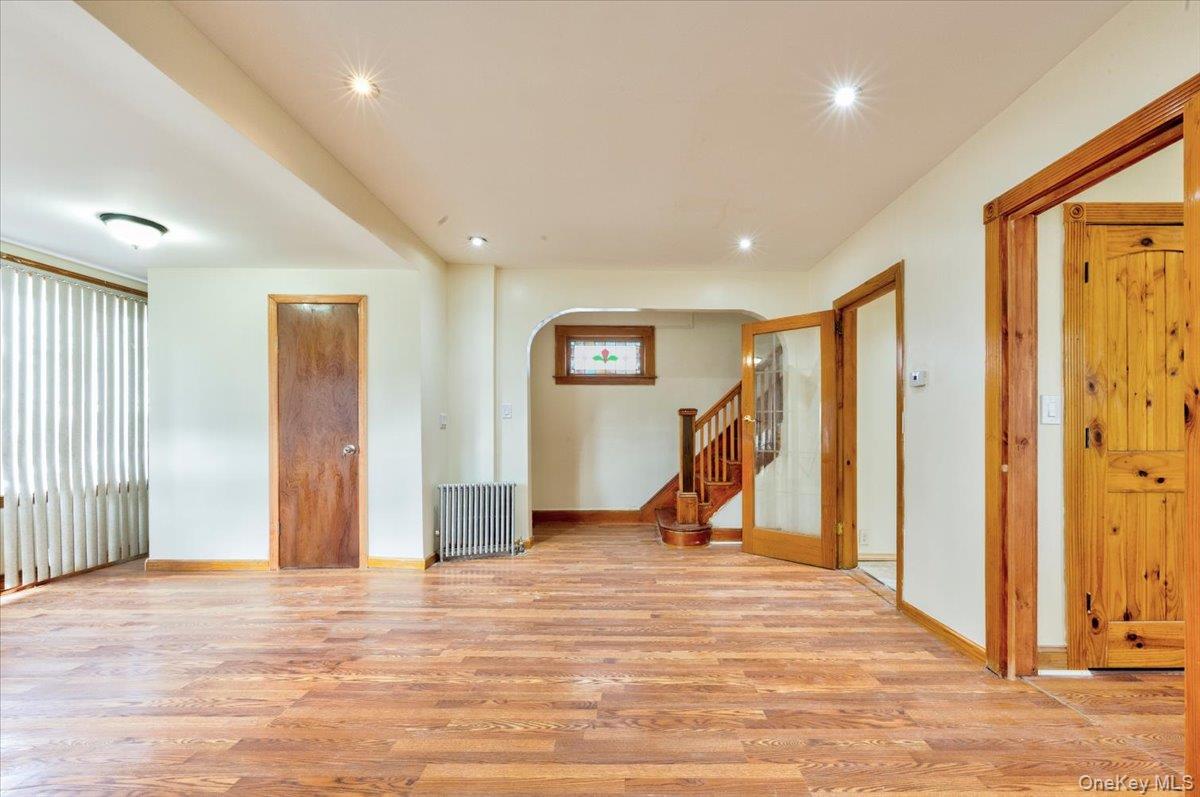 #4 photo, 115-47 199th Street, जमैका Jamaica , NY 11412