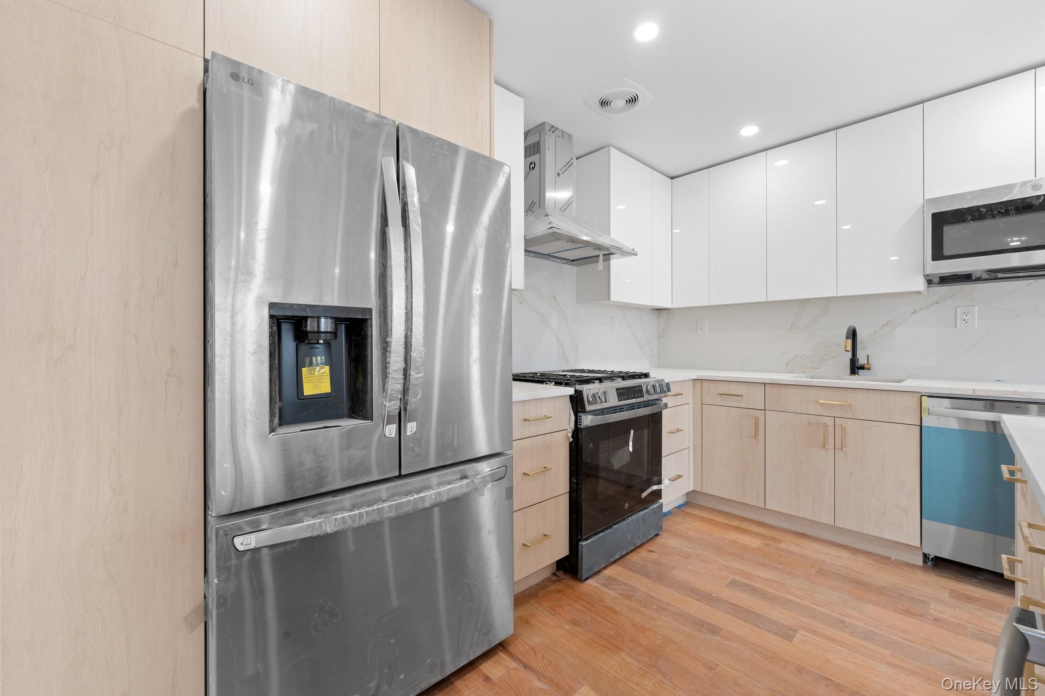 #3 photo, 1333 East 65, Brooklyn , NY 11234