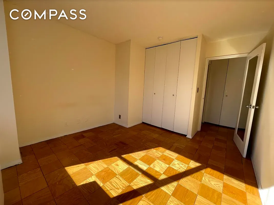 #1 photo, New York City, Midtown East , NY 10017