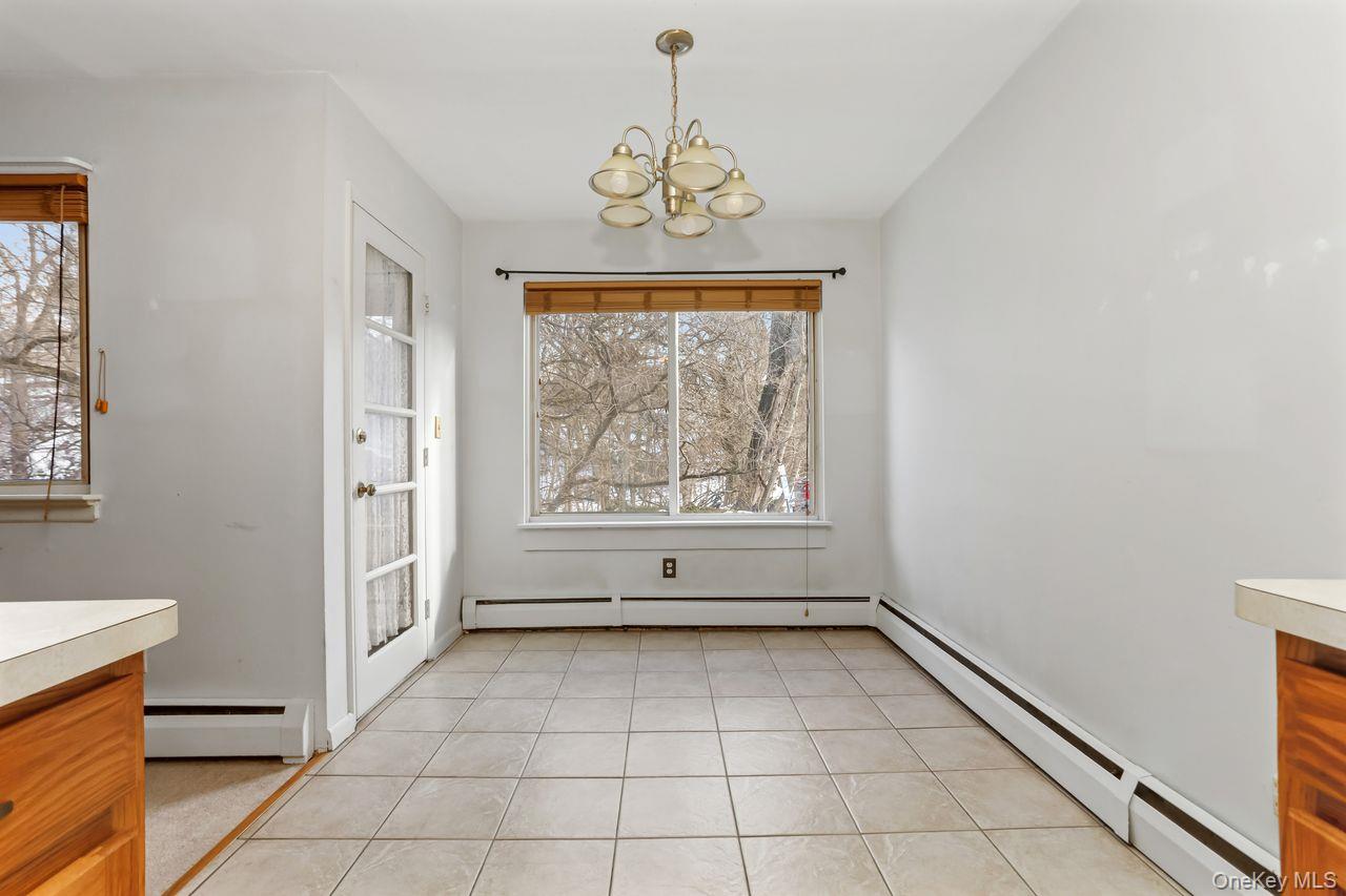 #6 photo, 58 Coachlight Square, Montrose , NY 10548