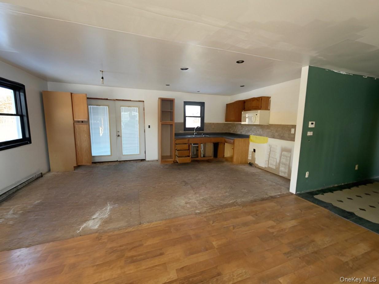 #4 photo, 45 Twisted Tree Lane, West Coxsackie , NY 12192