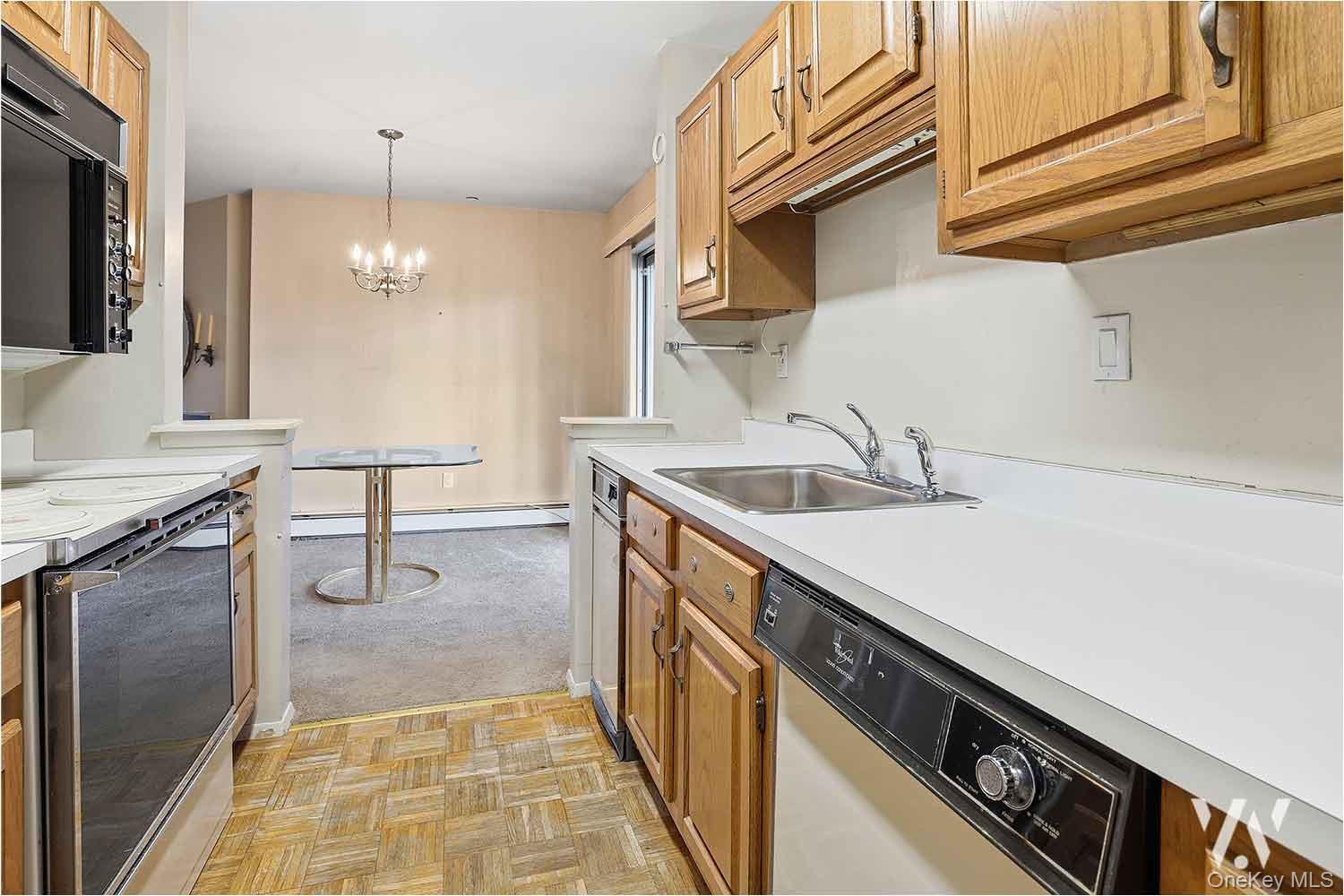 #6 photo, 55 North Broadway, White Plains , NY 10601