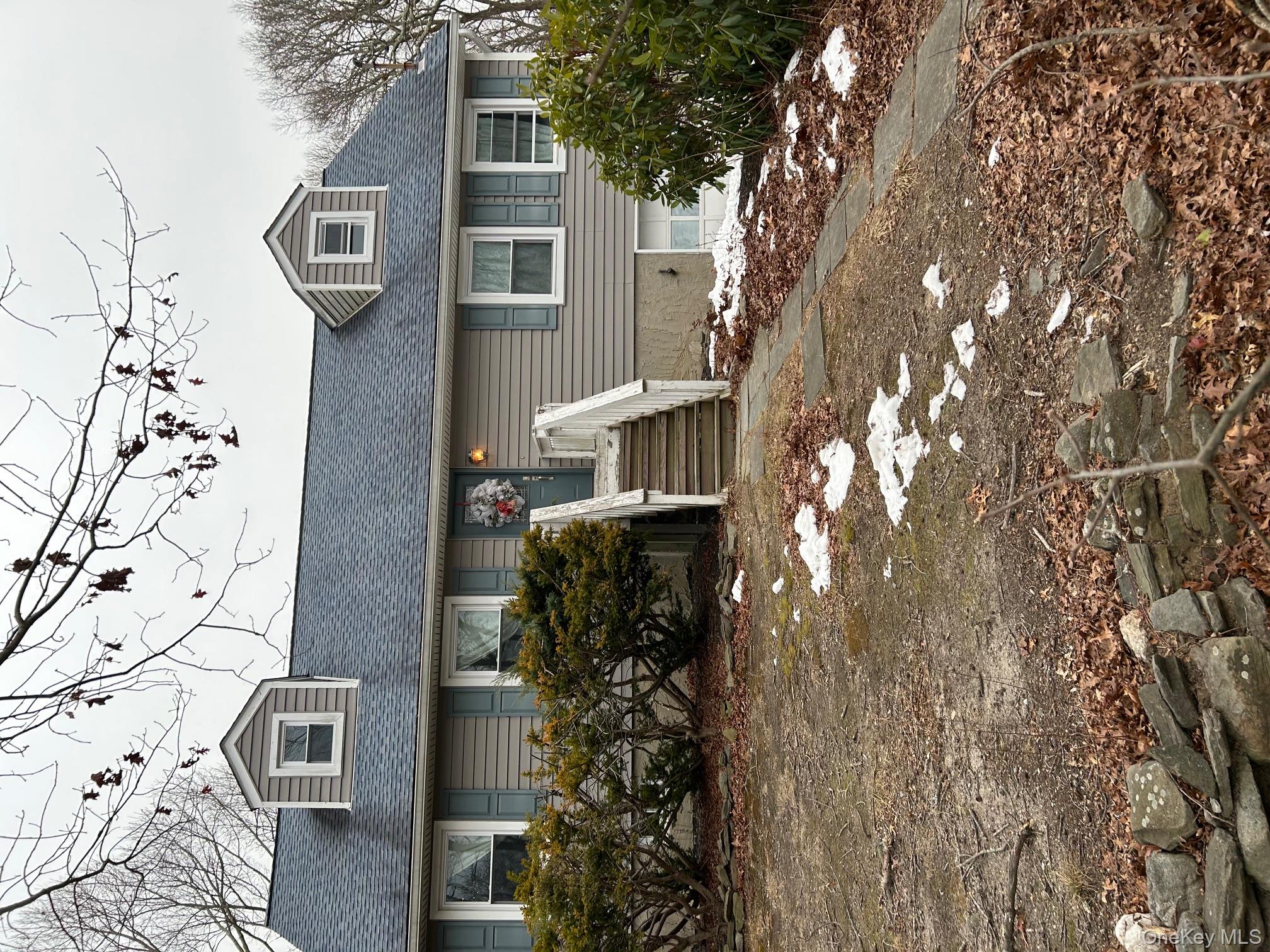 #1 photo, 572 Puritan Drive, 东长岛 Shirley , NY 11967