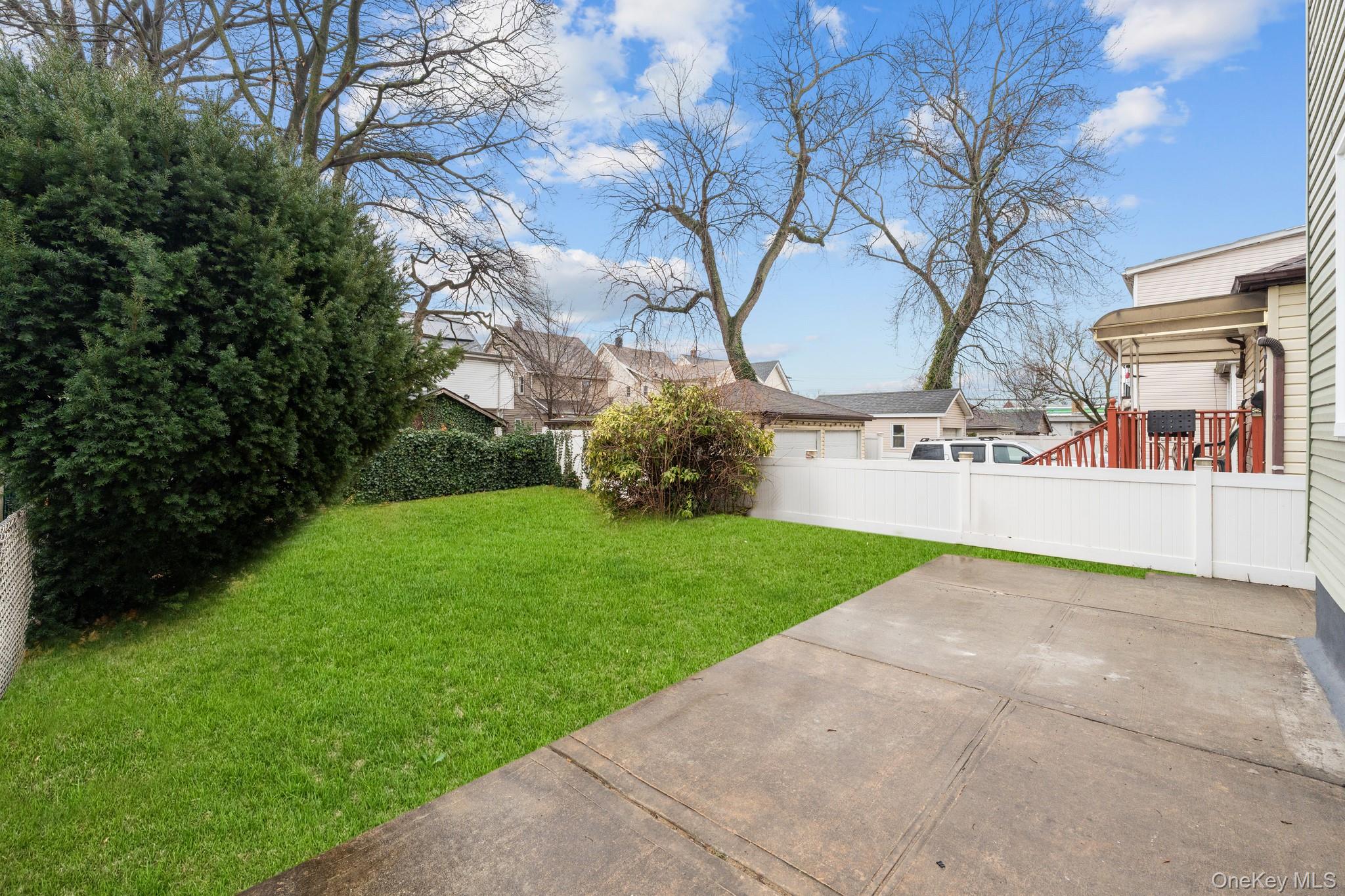 #16 photo, 19124 Murdock Avenue, Saint Albans , NY 11412