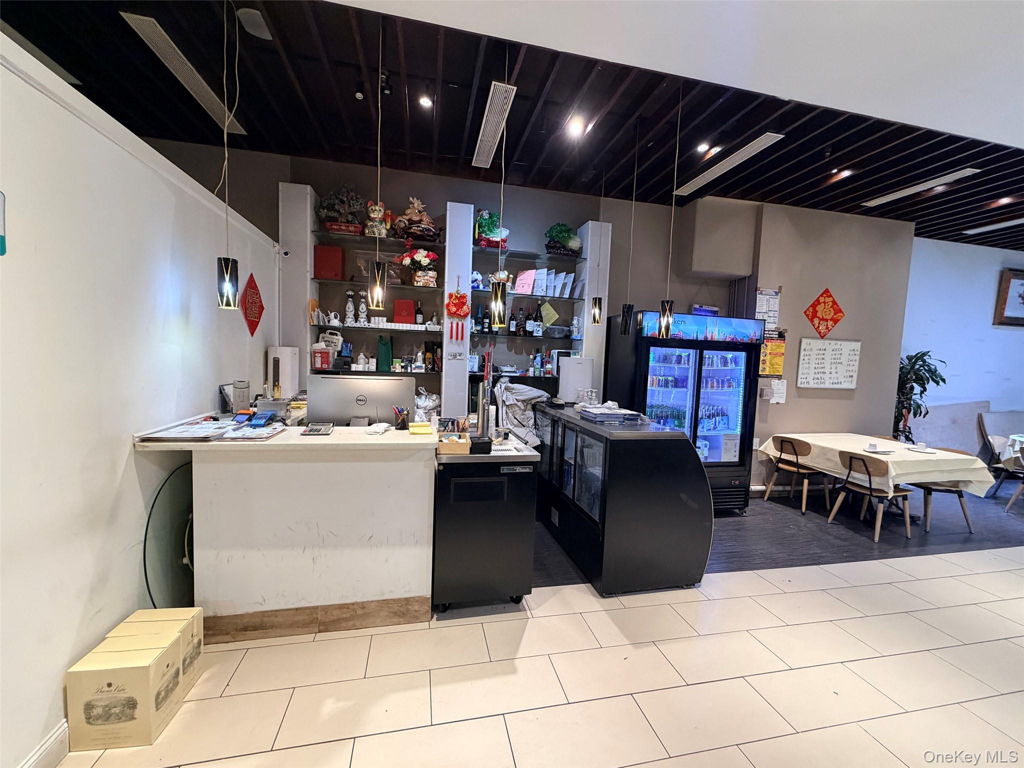 #1 photo, 133-28 41st Avenue, 法拉盛 Flushing , NY 11355