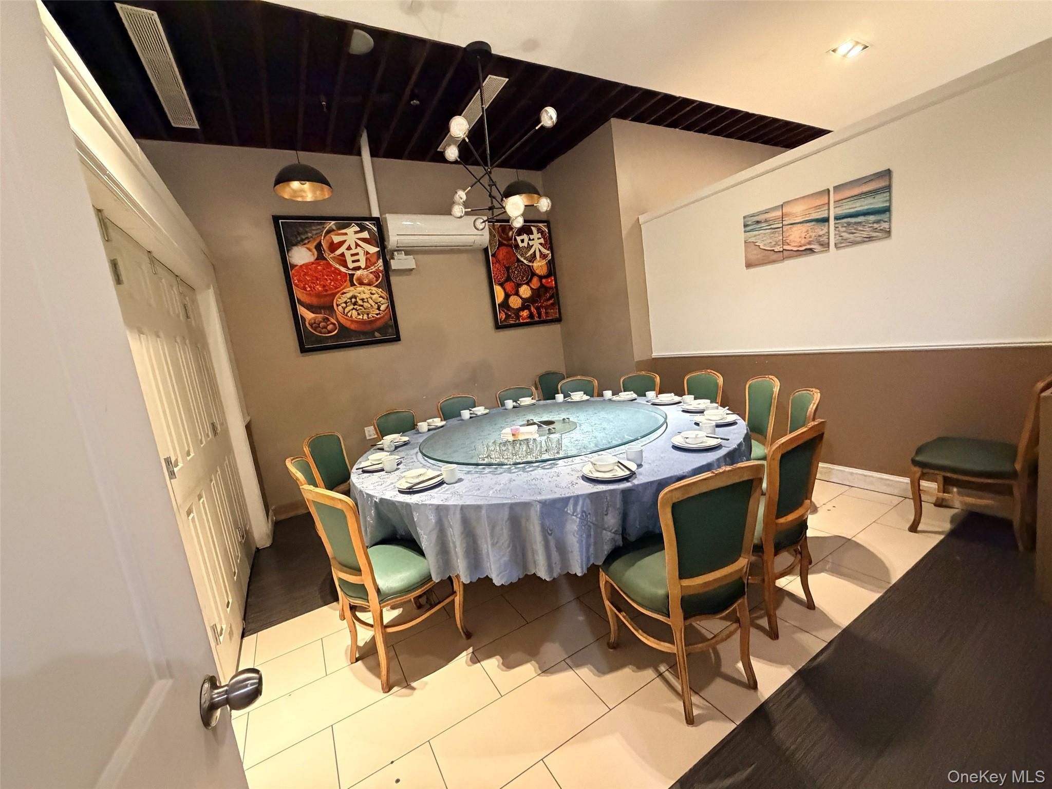 #4 photo, 133-28 41st Avenue, 法拉盛 Flushing , NY 11355