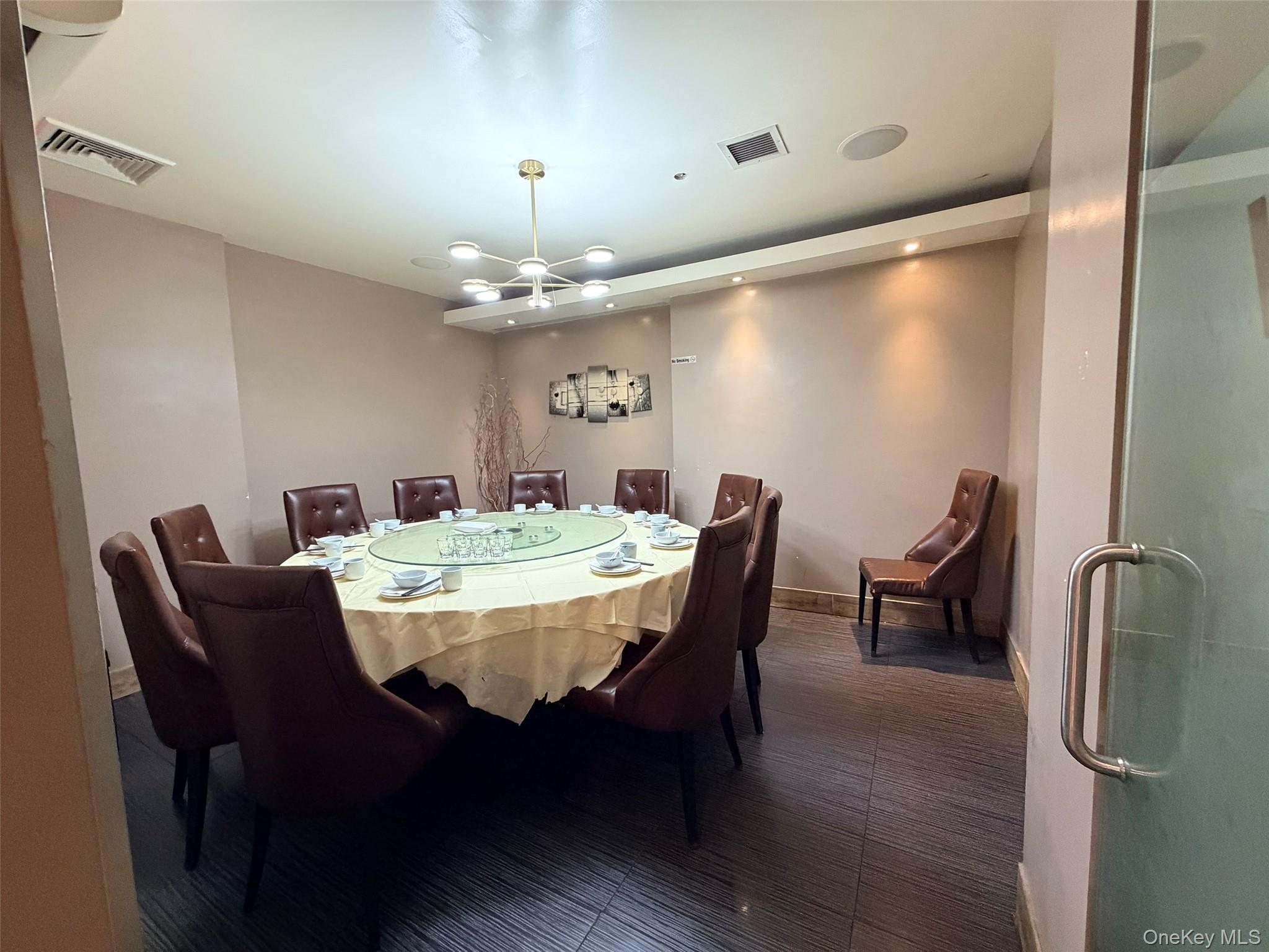 #5 photo, 133-28 41st Avenue, 法拉盛 Flushing , NY 11355