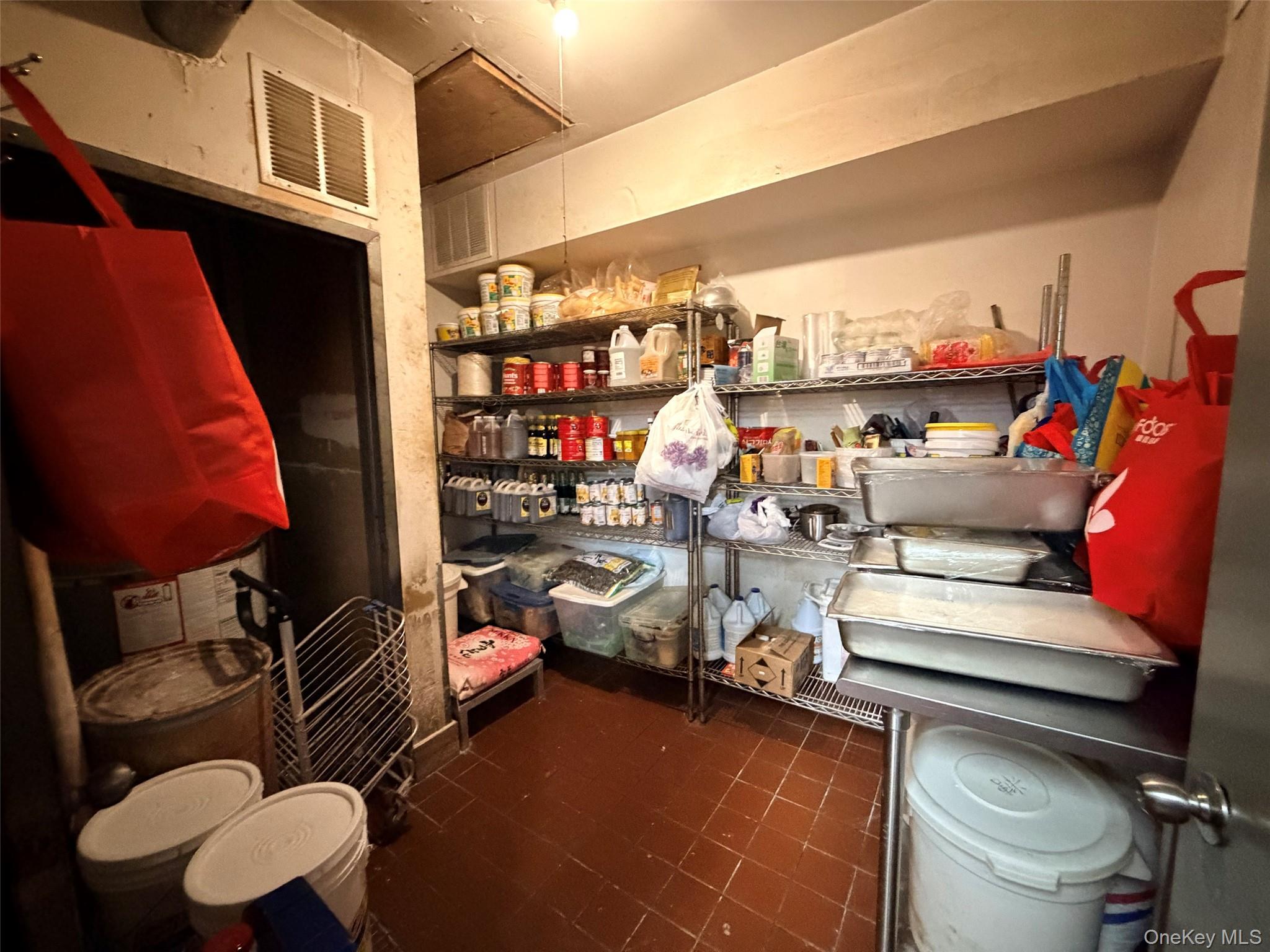 #9 photo, 133-28 41st Avenue, 法拉盛 Flushing , NY 11355