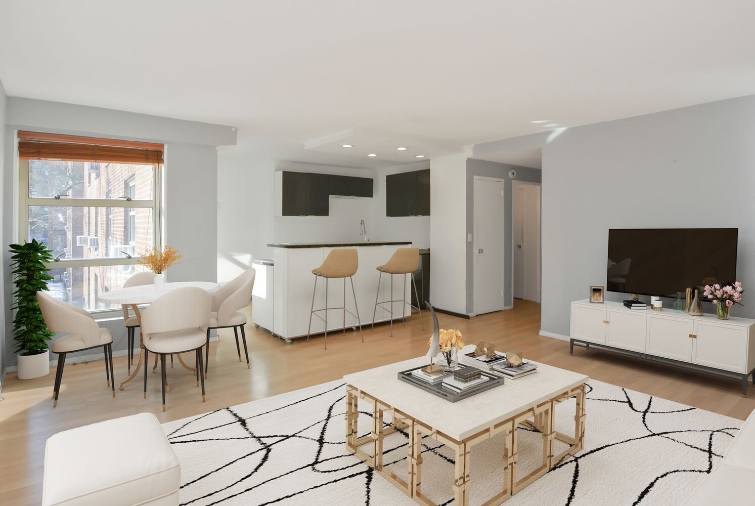 #4 photo, 100 LA SALLE Street, Morningside Heights , NY 10027