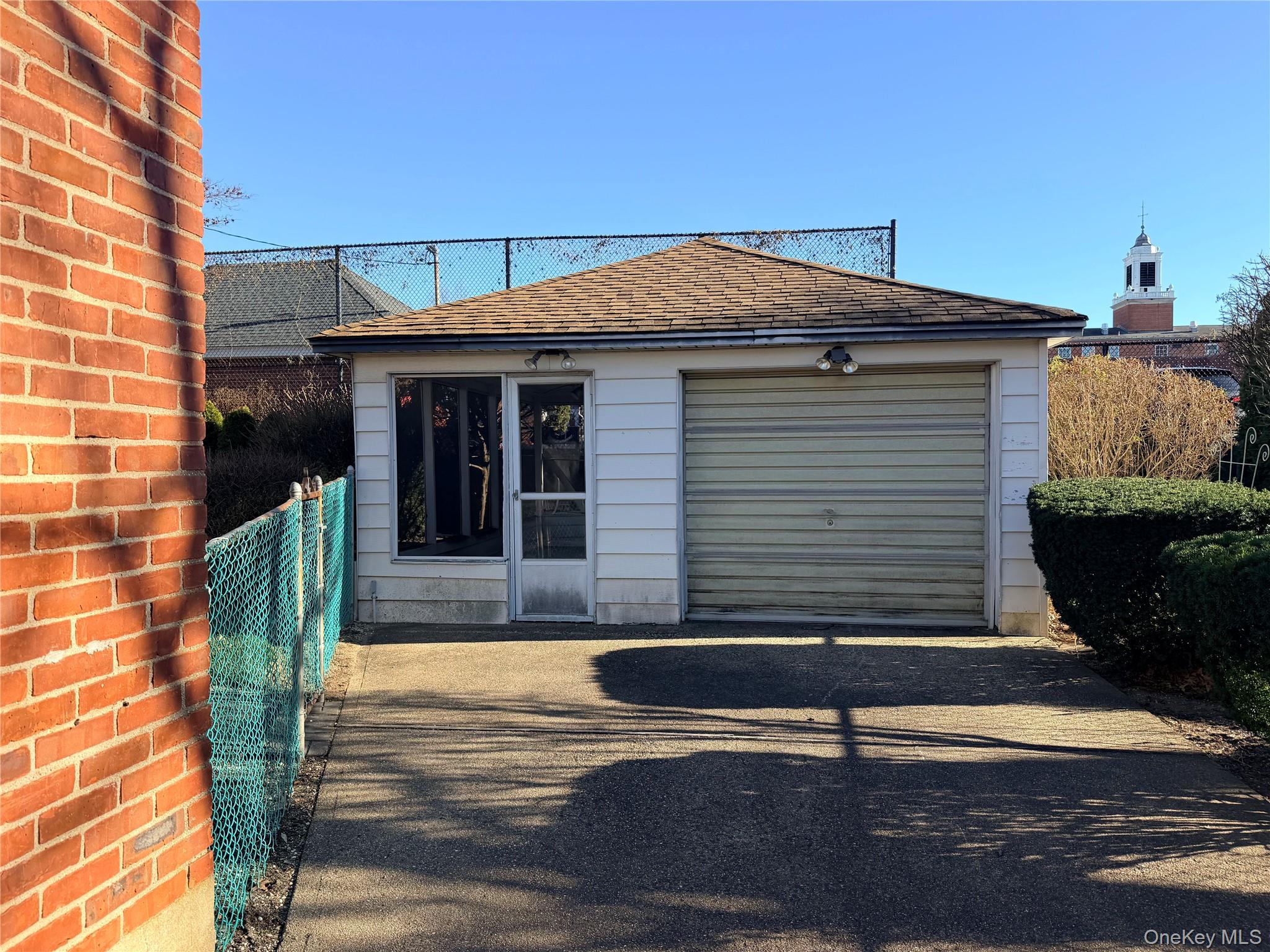 #4 photo, 142 Kamda Boulevard, 롱 아일랜드 New Hyde Park , NY 11040