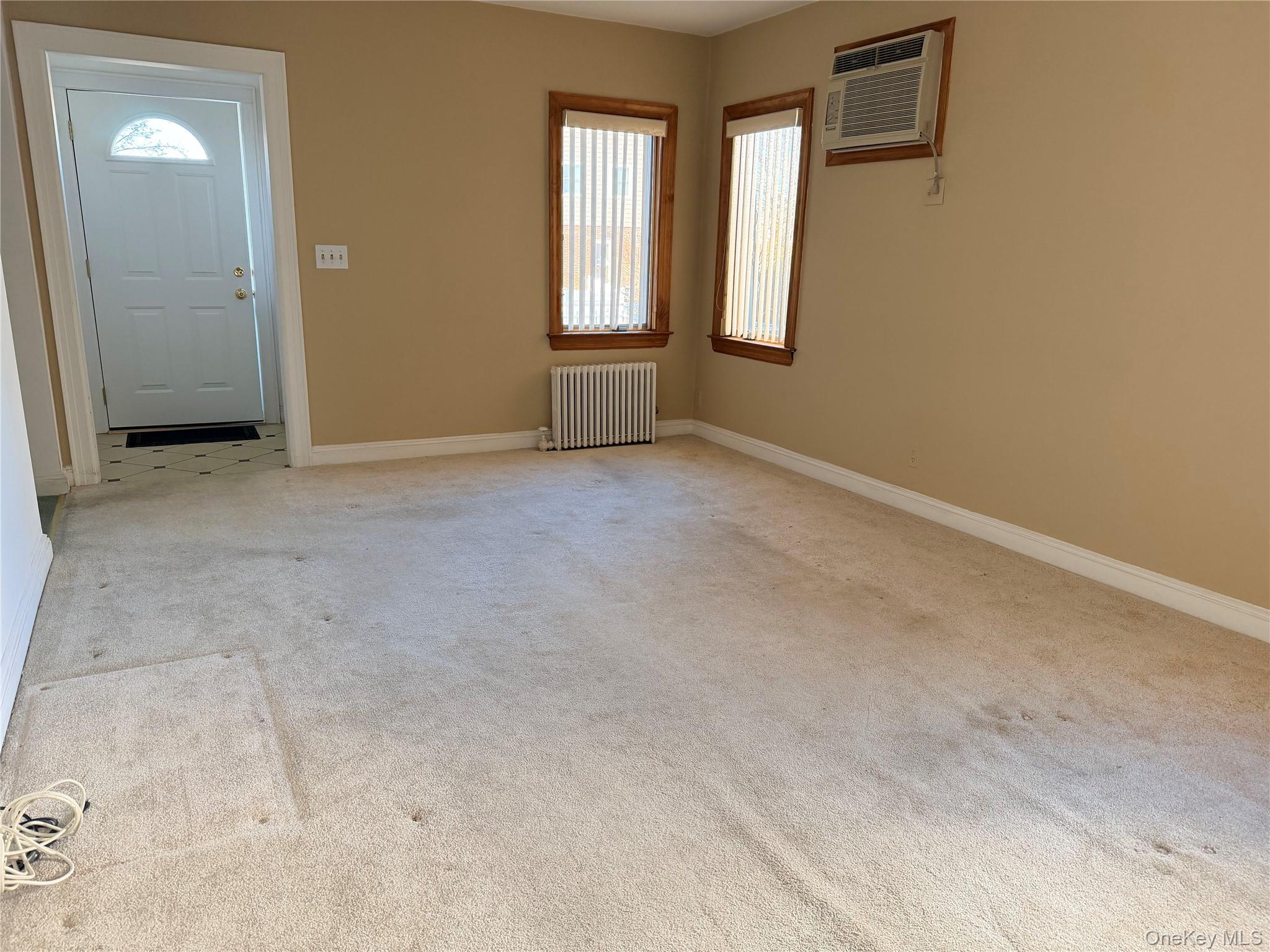 #5 photo, 142 Kamda Boulevard, 롱 아일랜드 New Hyde Park , NY 11040