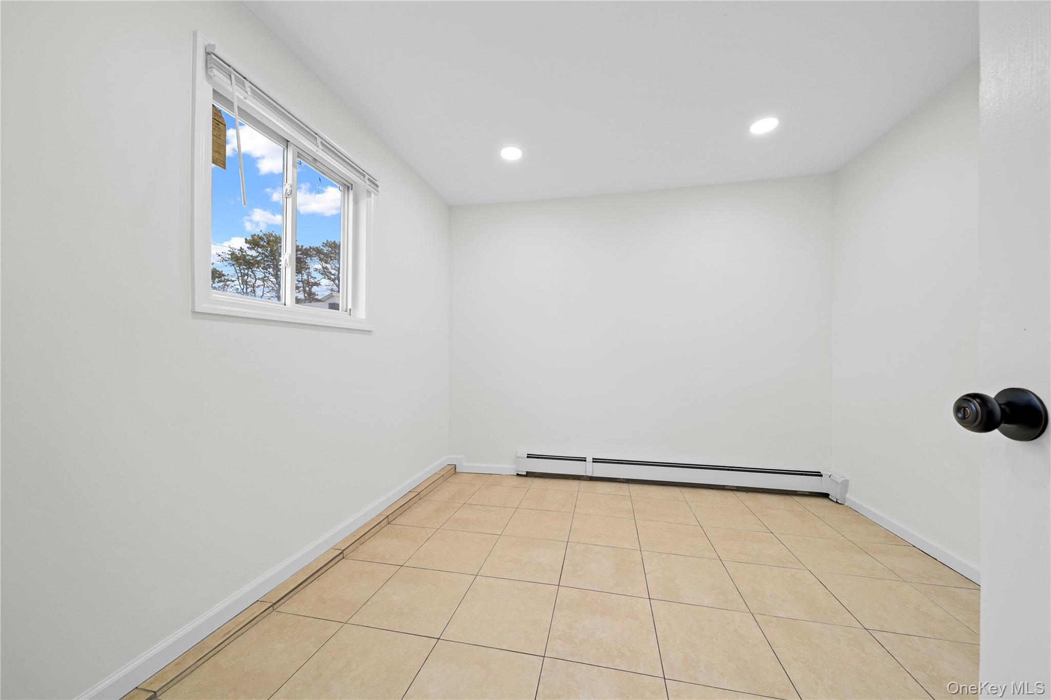 #10 photo, 55 Schleigel Boulevard, East Farmingdale , NY 11735