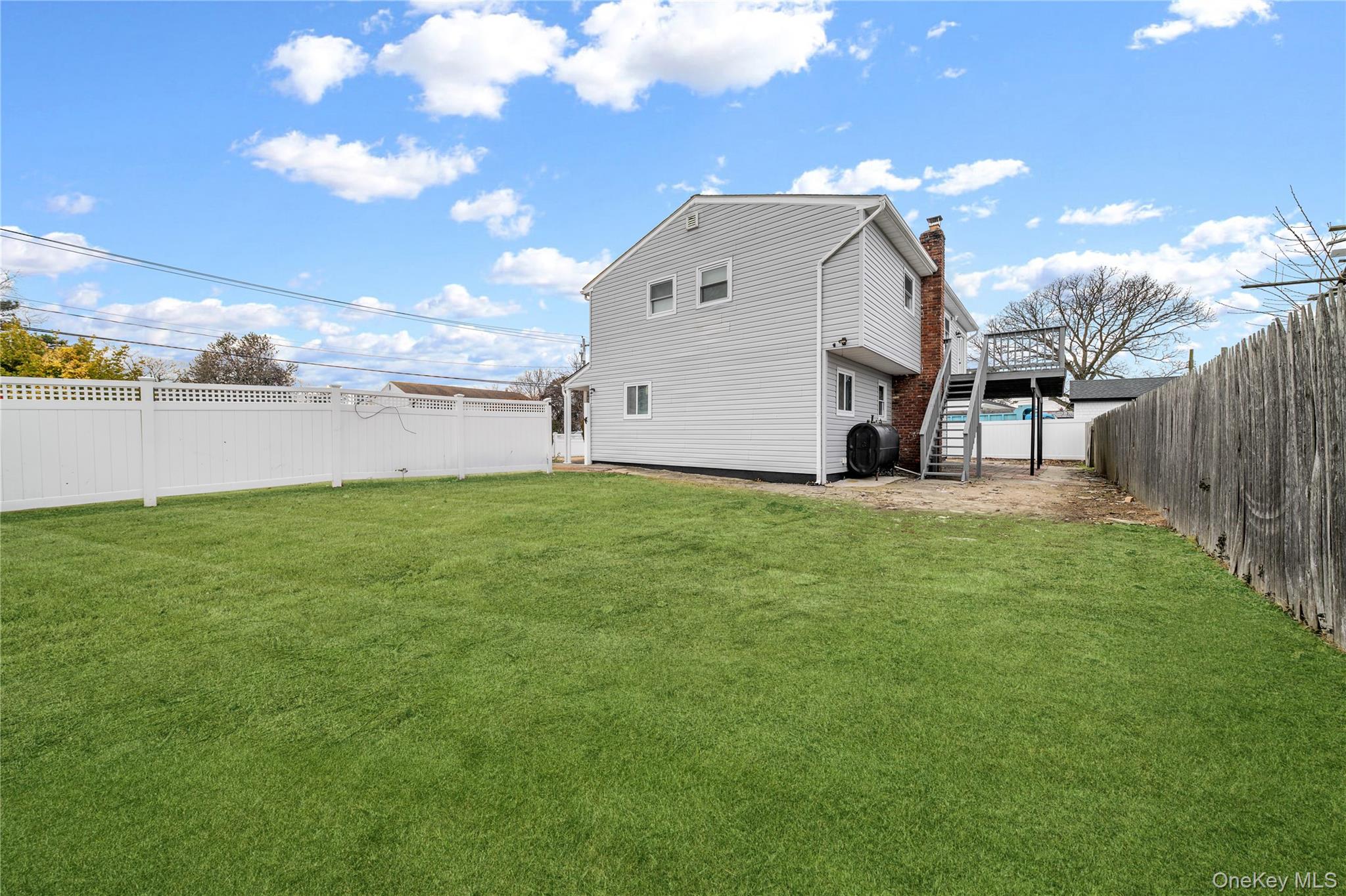 #20 photo, 55 Schleigel Boulevard, East Farmingdale , NY 11735