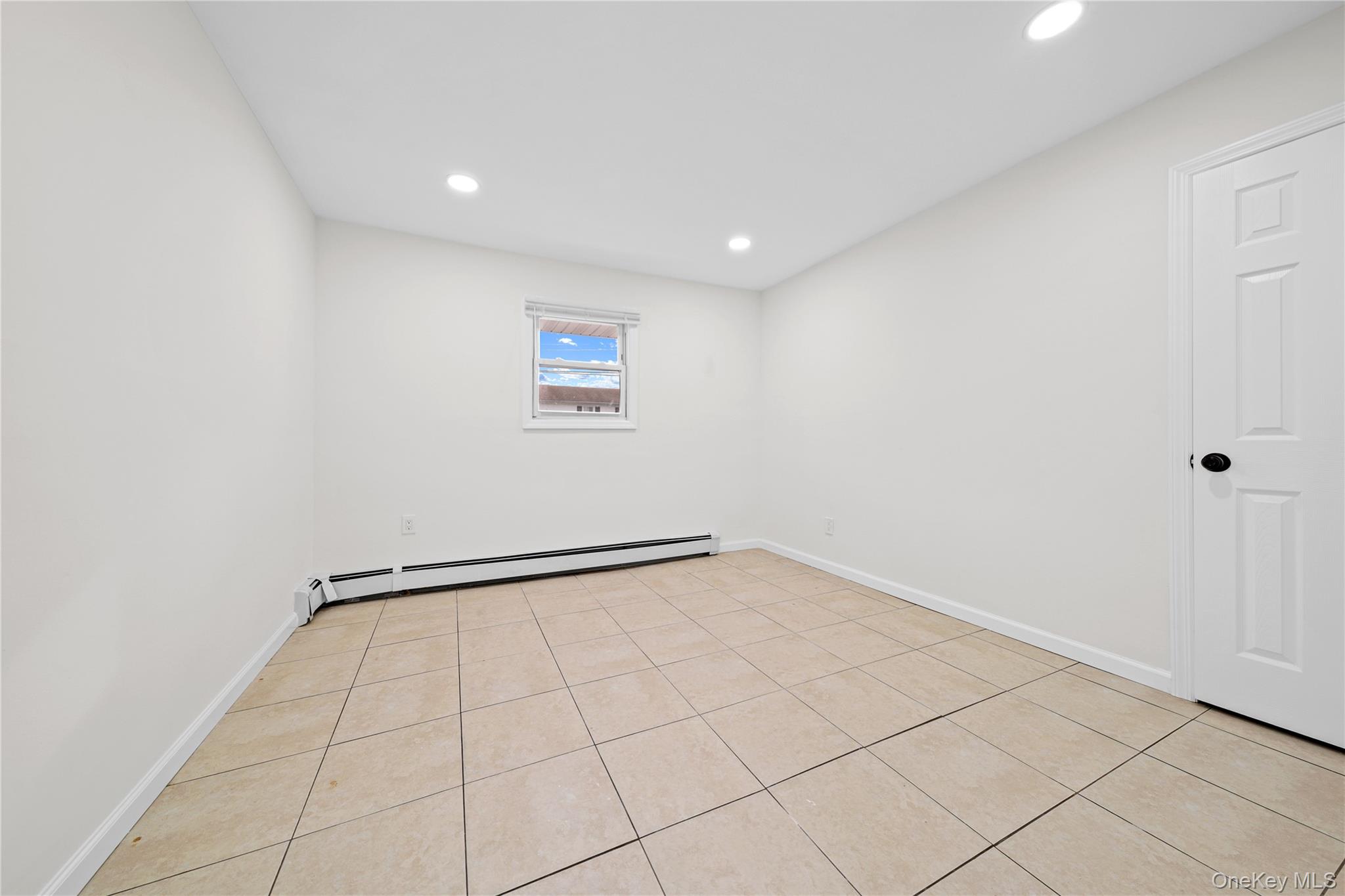 #8 photo, 55 Schleigel Boulevard, East Farmingdale , NY 11735