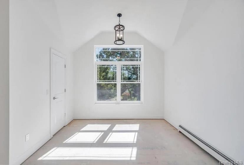 #10 photo, 490 William Floyd Parkway, מחוז סאפוק Shirley , NY 11967