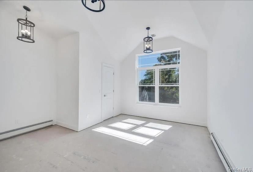 #7 photo, 490 William Floyd Parkway, מחוז סאפוק Shirley , NY 11967