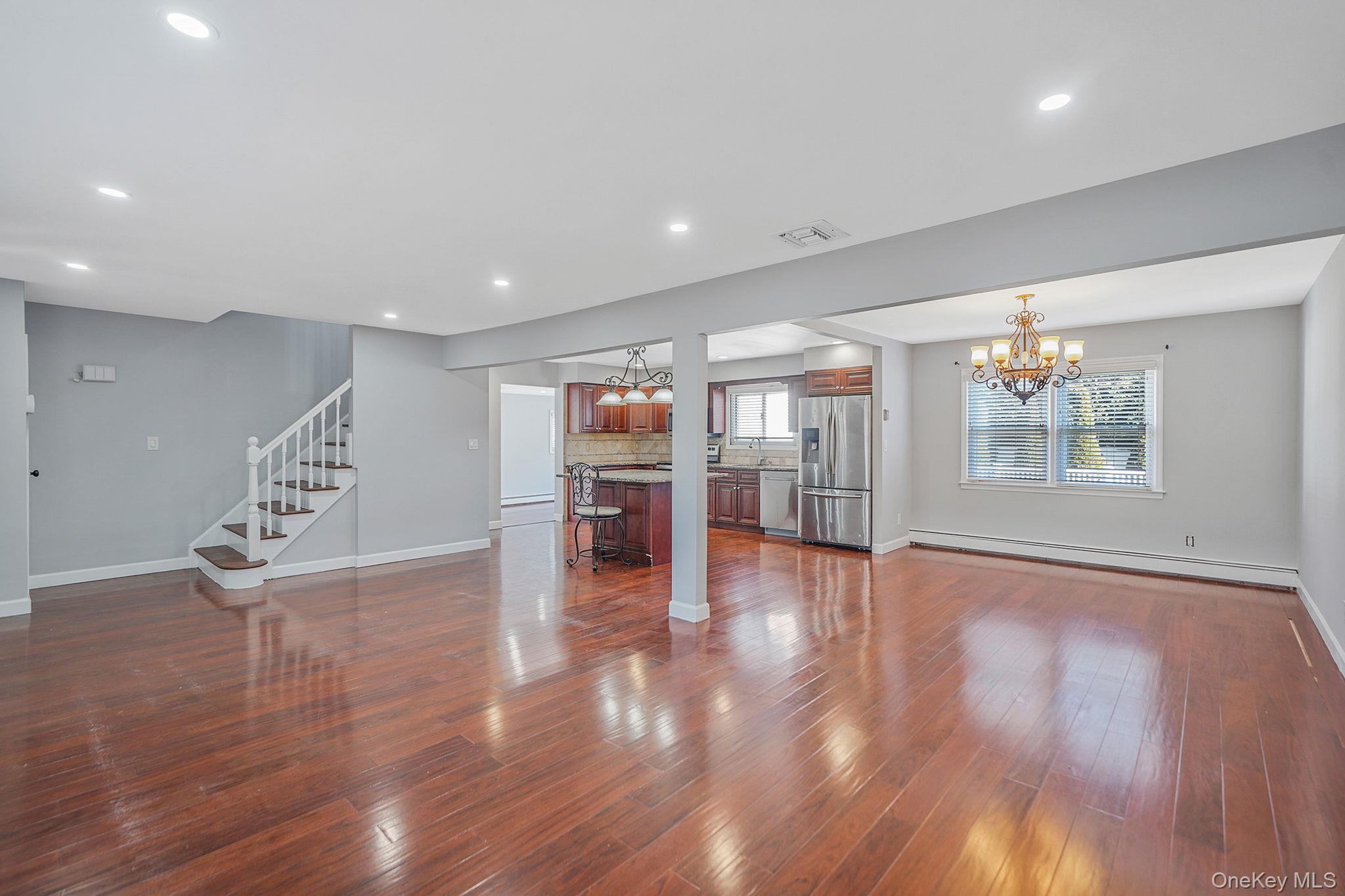 #6 photo, 2415 Babylon Turnpike, Merrick , NY 11566