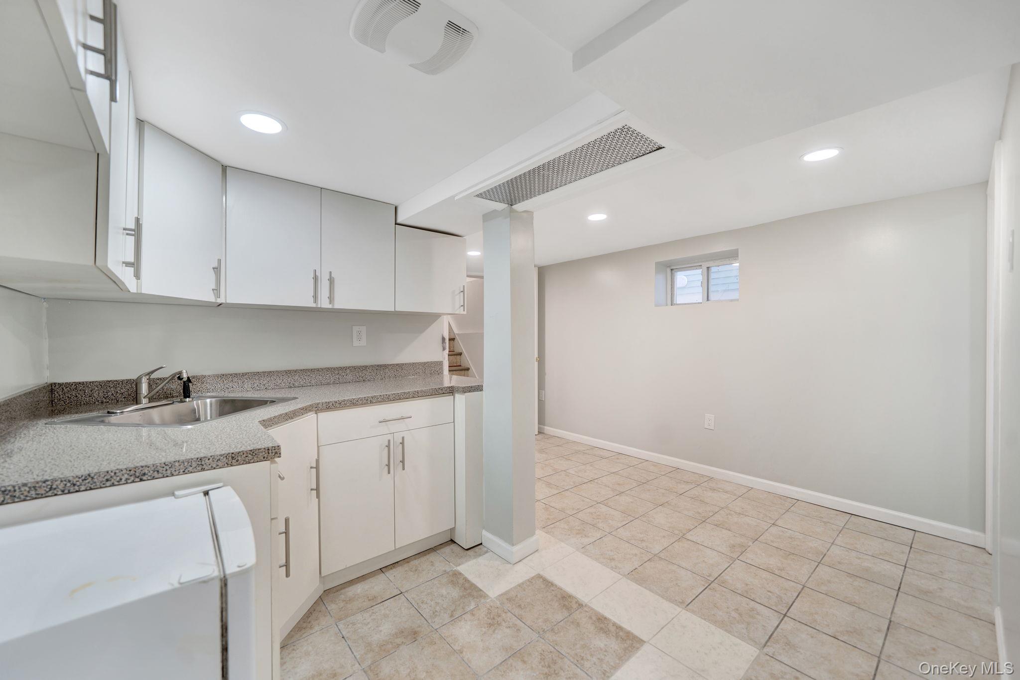 #17 photo, 8913 247th Street, Bellerose , NY 11426