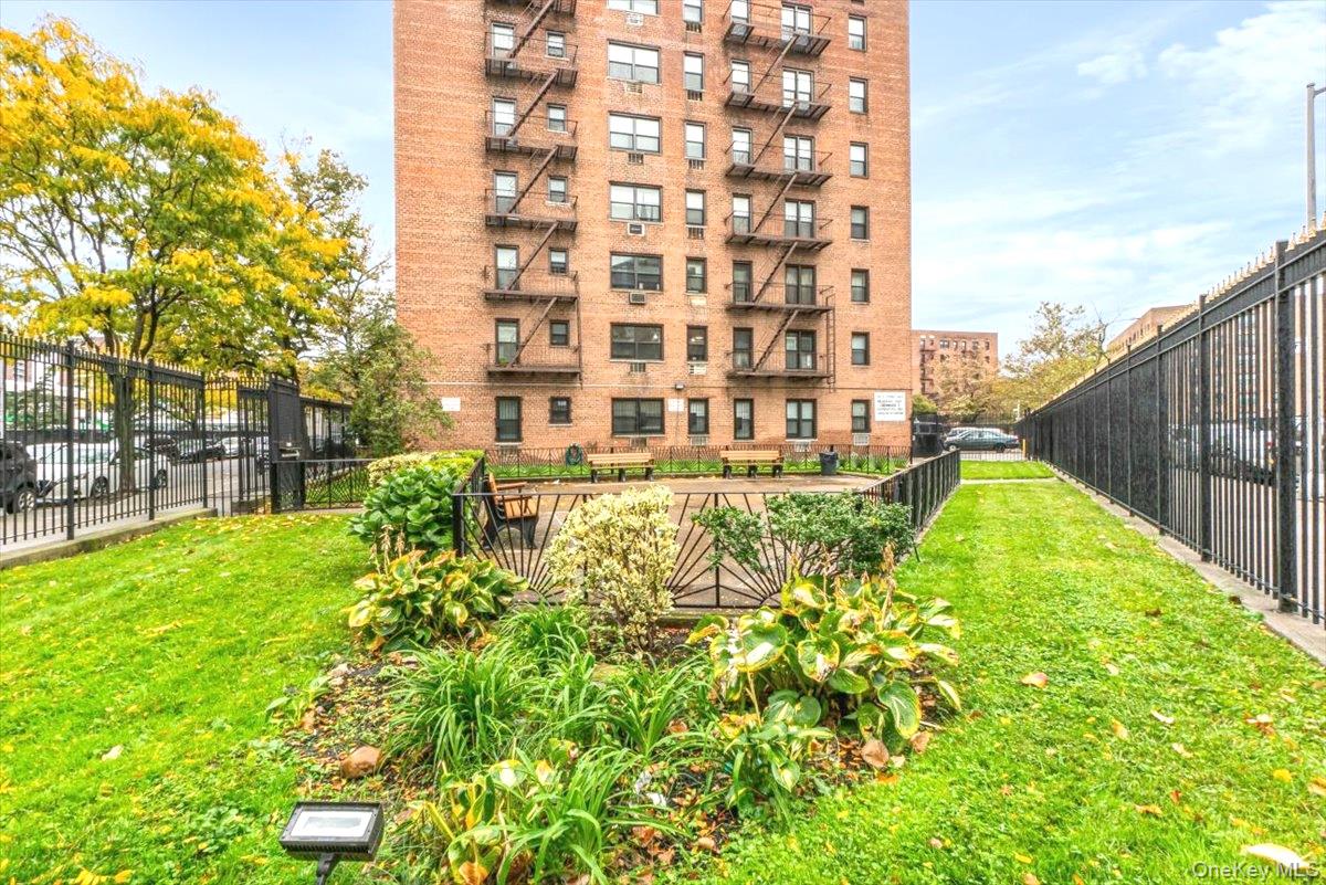 #2 photo, 99-35 59th Avenue, कोरोना Corona , NY 11368