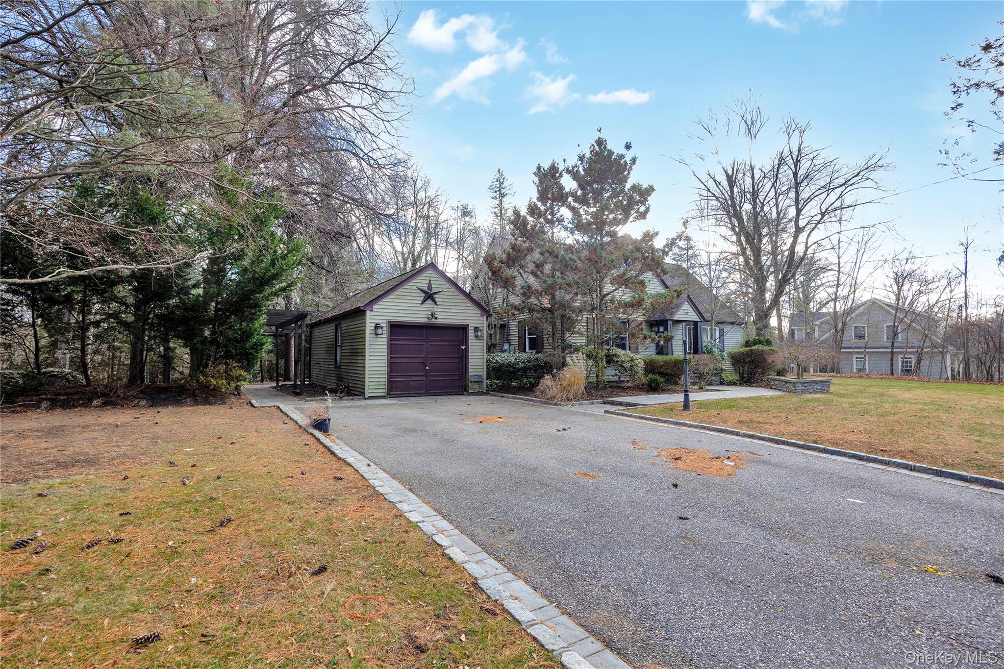 #4 photo, 12 Summerset Drive, सफ़ोक काउंटी Smithtown , NY 11787