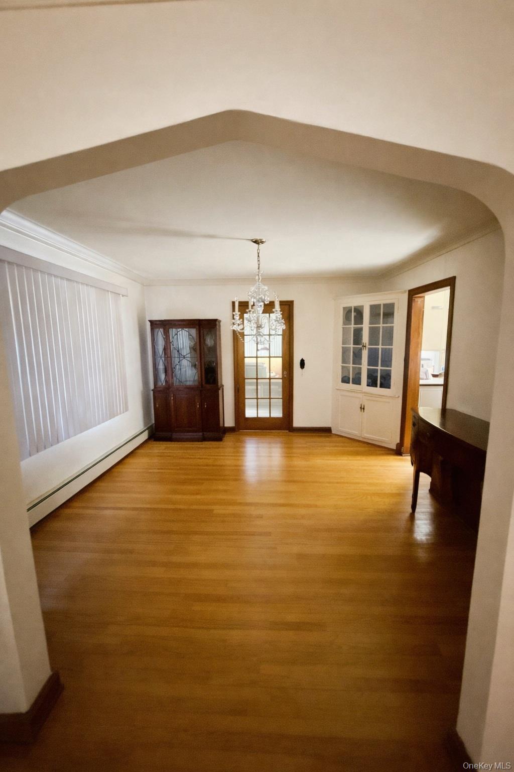 #3 photo, 32 Manor Road, מחוז נסאו North Lynbrook , NY 11563