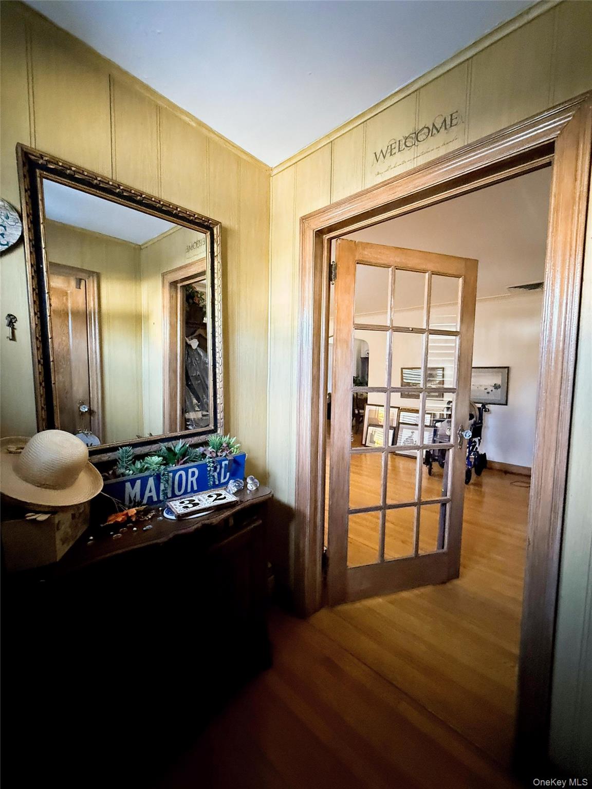 #6 photo, 32 Manor Road, מחוז נסאו North Lynbrook , NY 11563