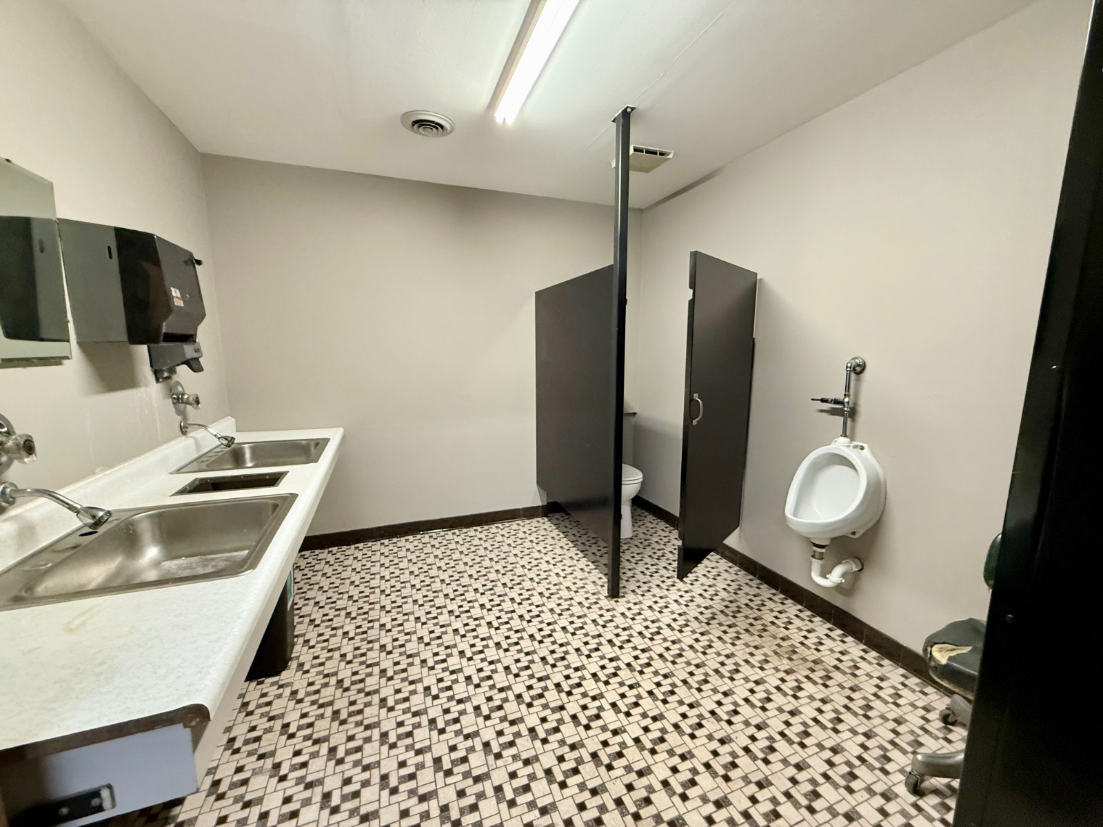 #19 photo, 2452 NYS Route 8, Lake Pleasant , NY 12108